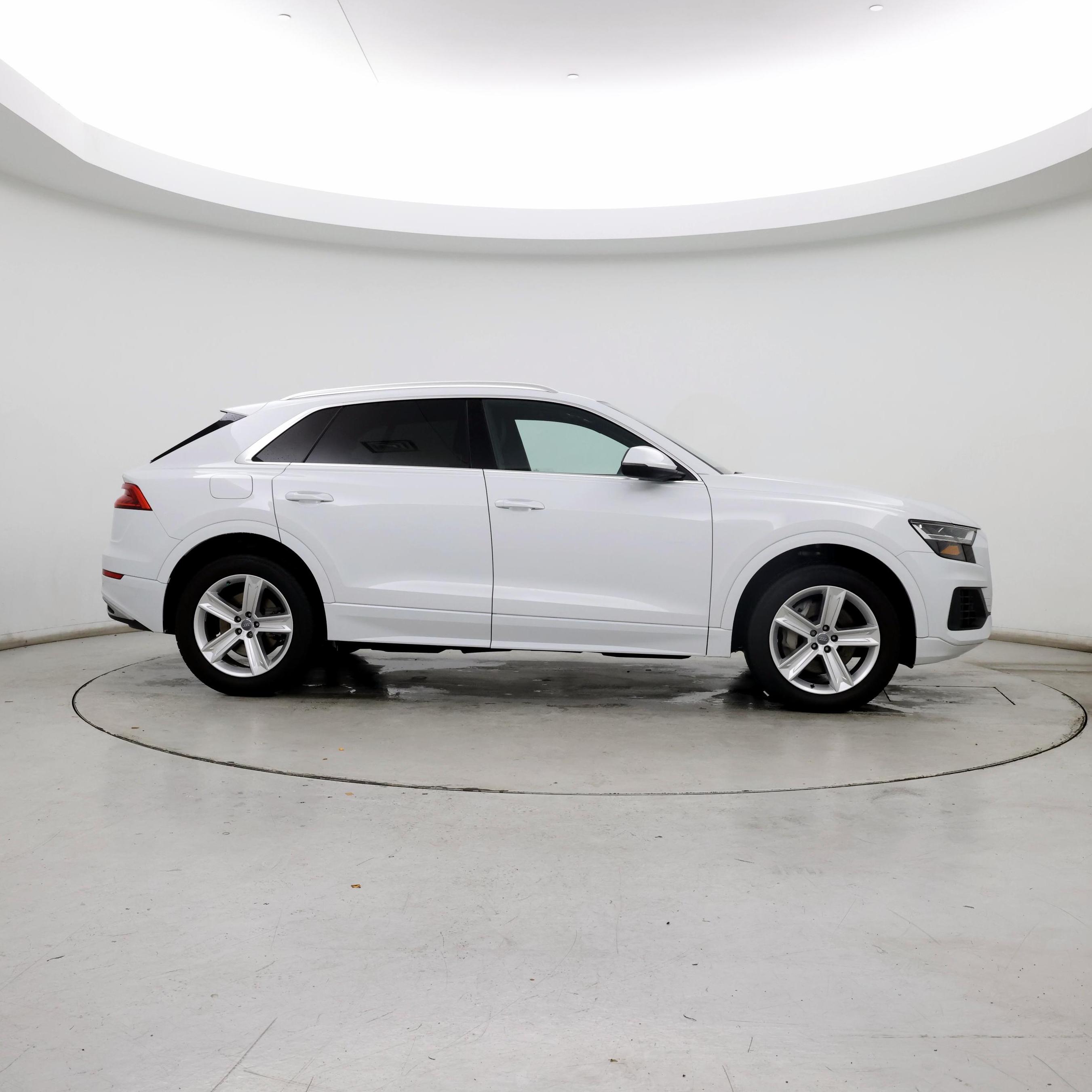 Thumbnail: 2019 Audi Q8 - 7