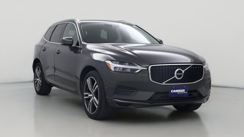 2018 Volvo XC60 T5 Momentum Hero Image