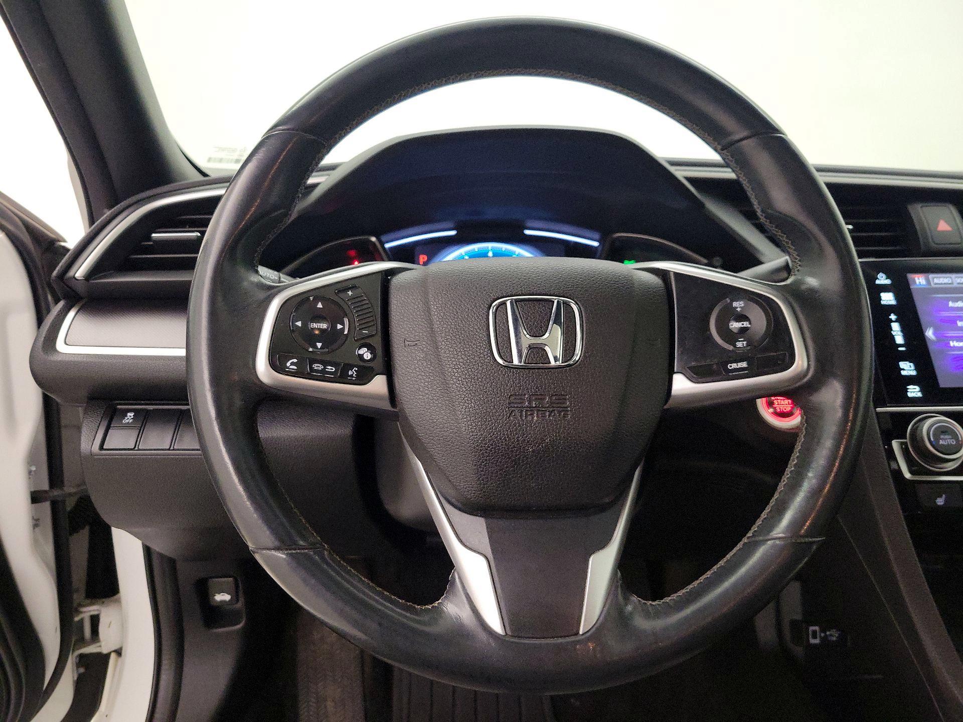 Thumbnail: 2017 Honda Civic - 10