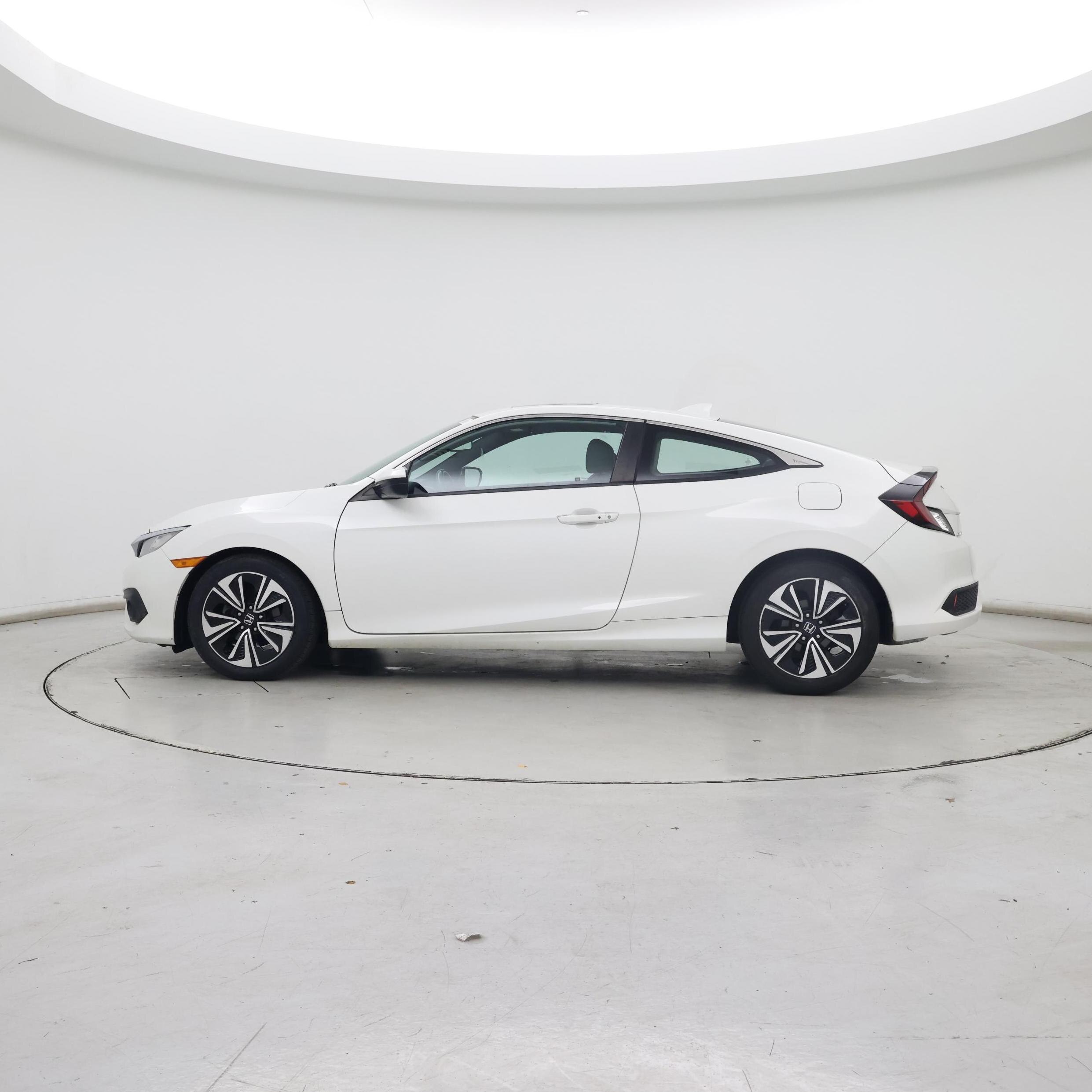 Thumbnail: 2017 Honda Civic - 3