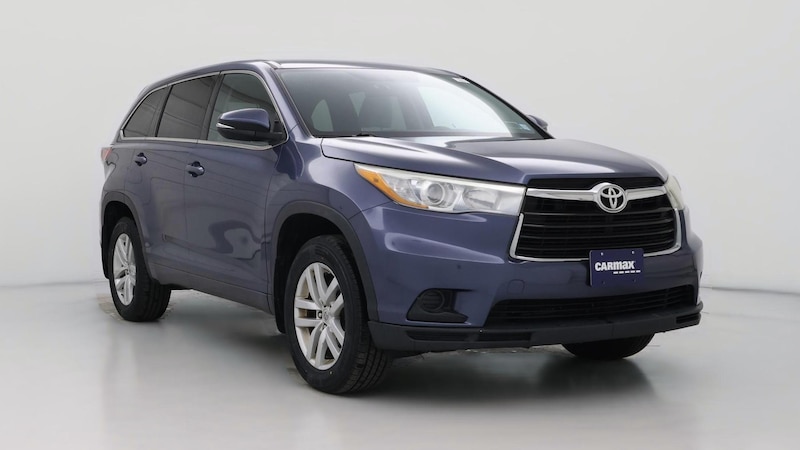 2015 Toyota Highlander LE Hero Image