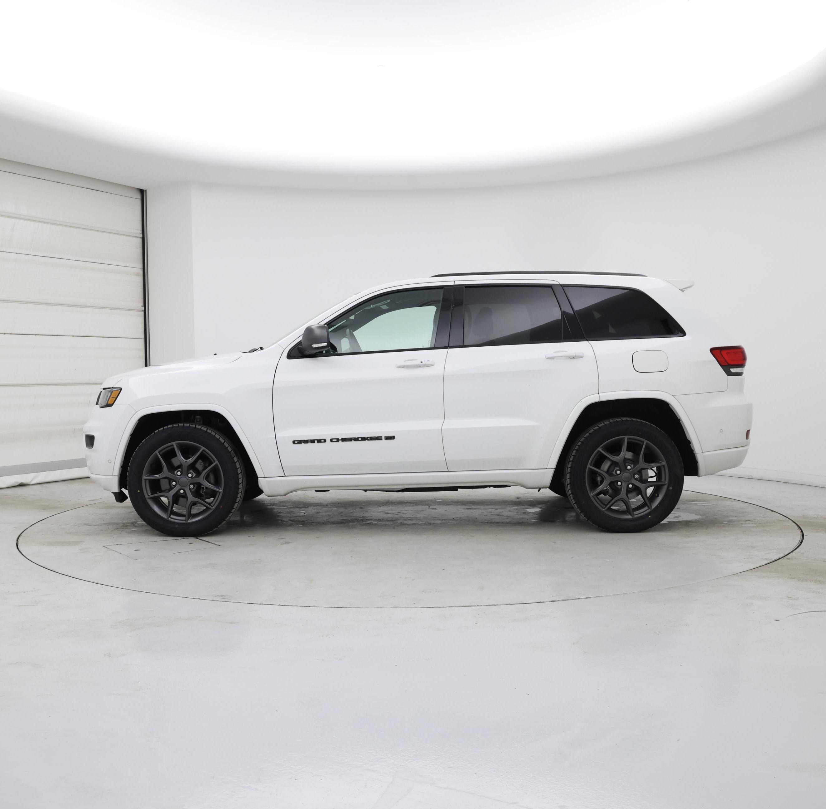 Thumbnail: 2021 Jeep Grand Cherokee - 3