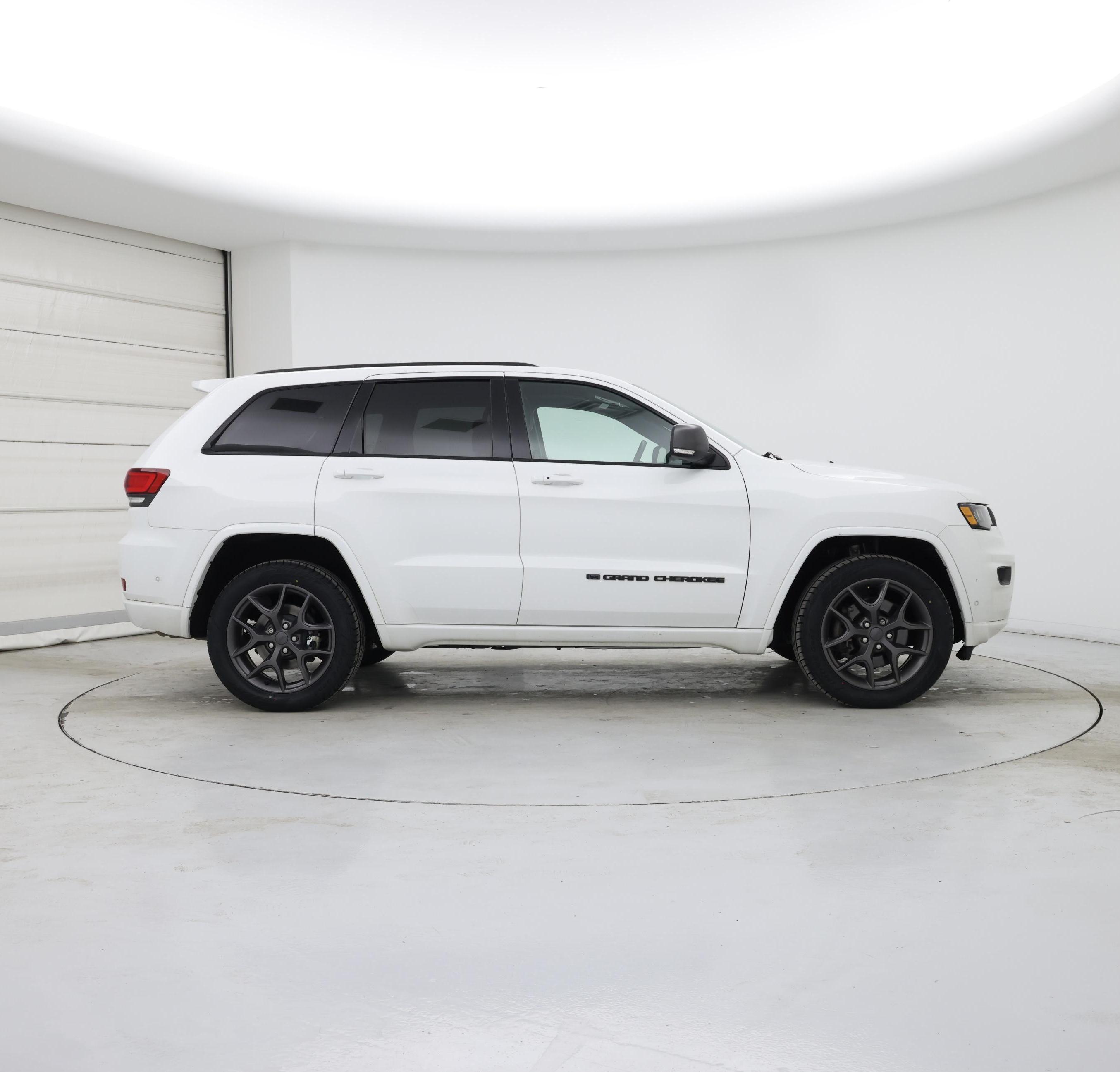 Thumbnail: 2021 Jeep Grand Cherokee - 7