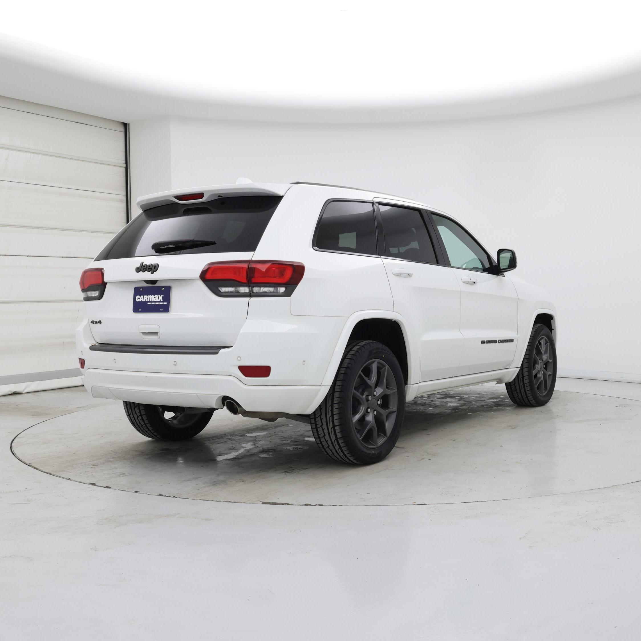 Thumbnail: 2021 Jeep Grand Cherokee - 8
