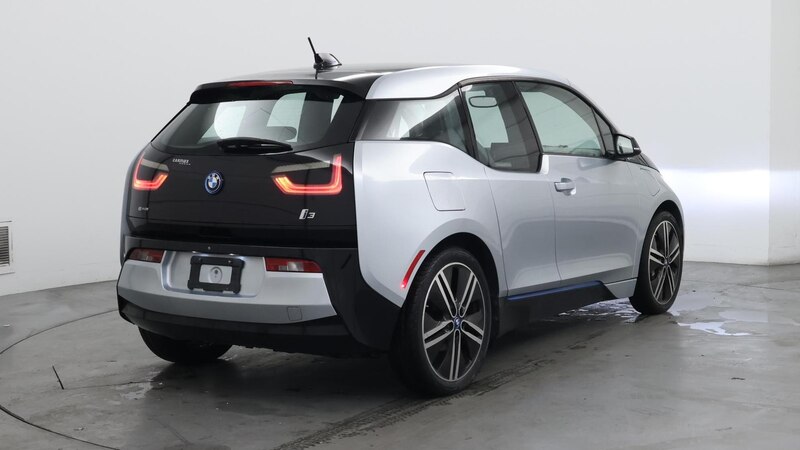 2015 BMW i3 Giga World 8