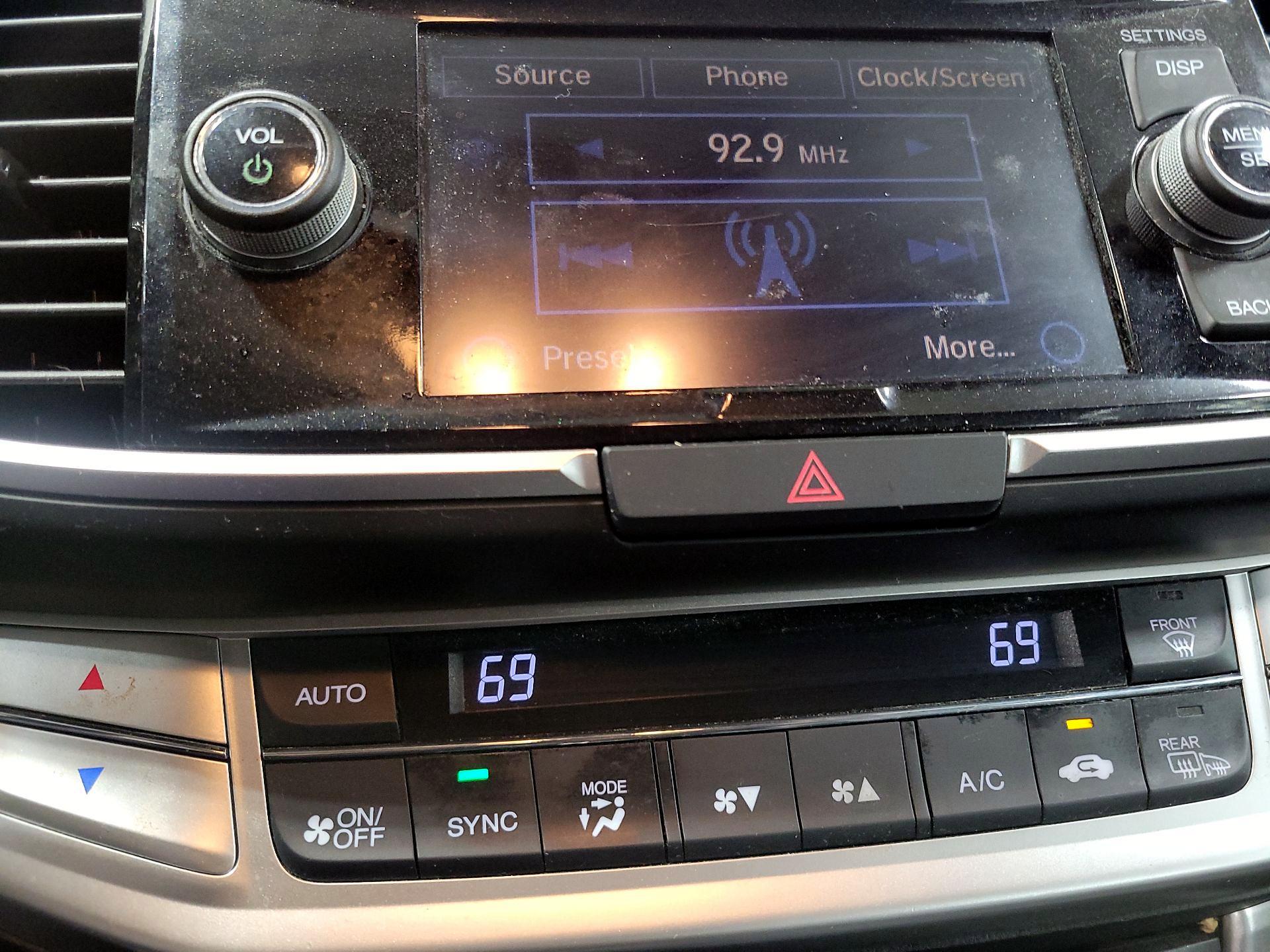 Thumbnail: 2014 Honda Accord - 14