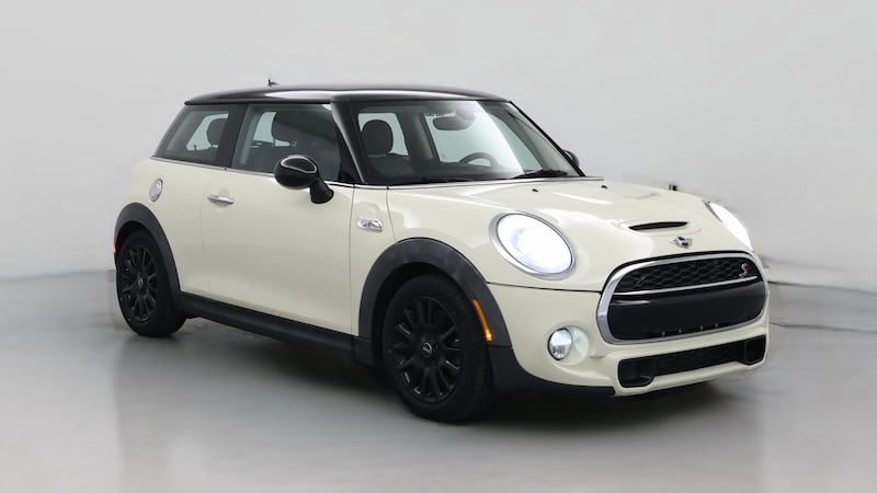 2015 MINI Cooper Hardtop S Hero Image