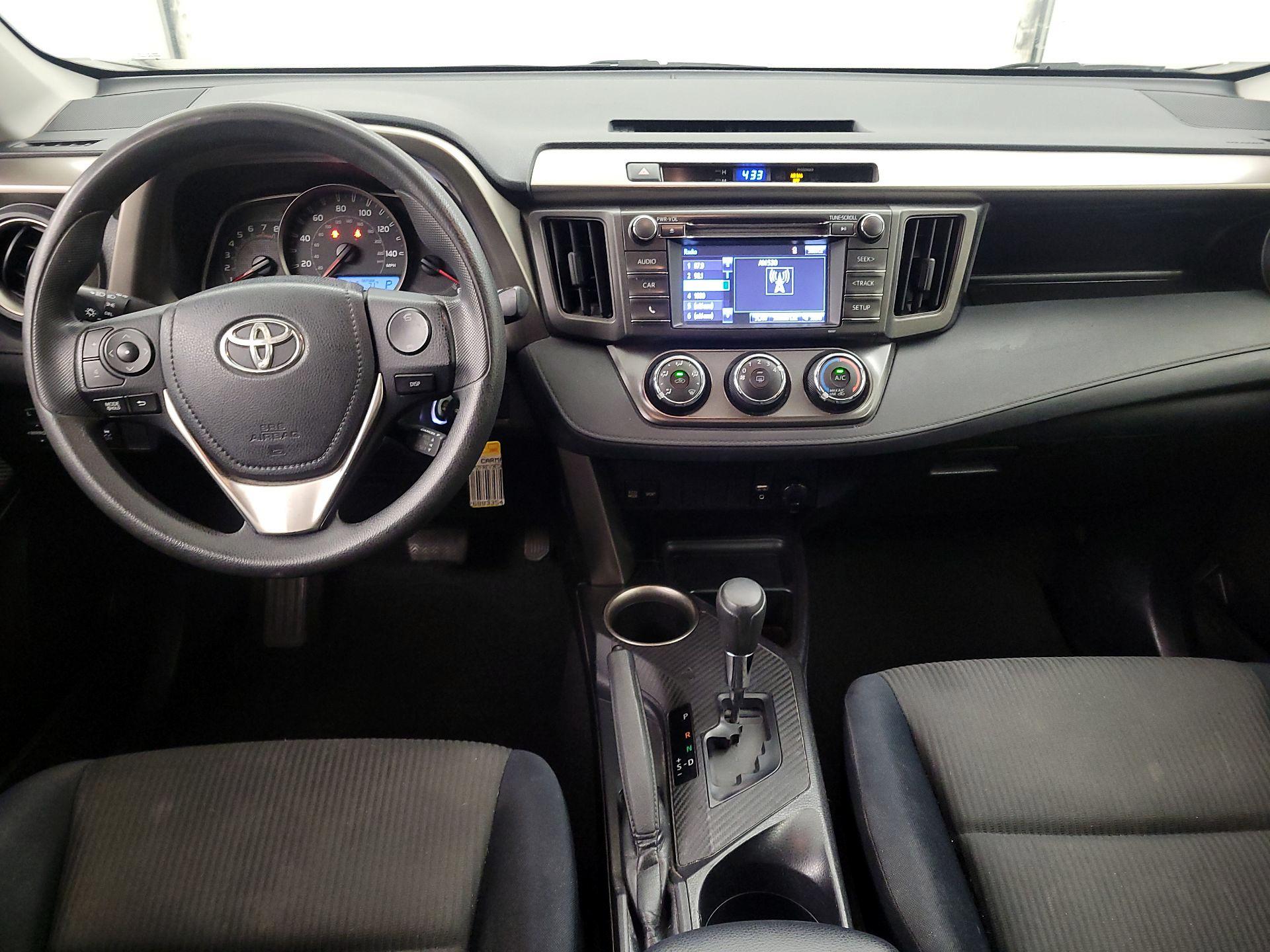 Thumbnail: 2014 Toyota RAV4 - 9