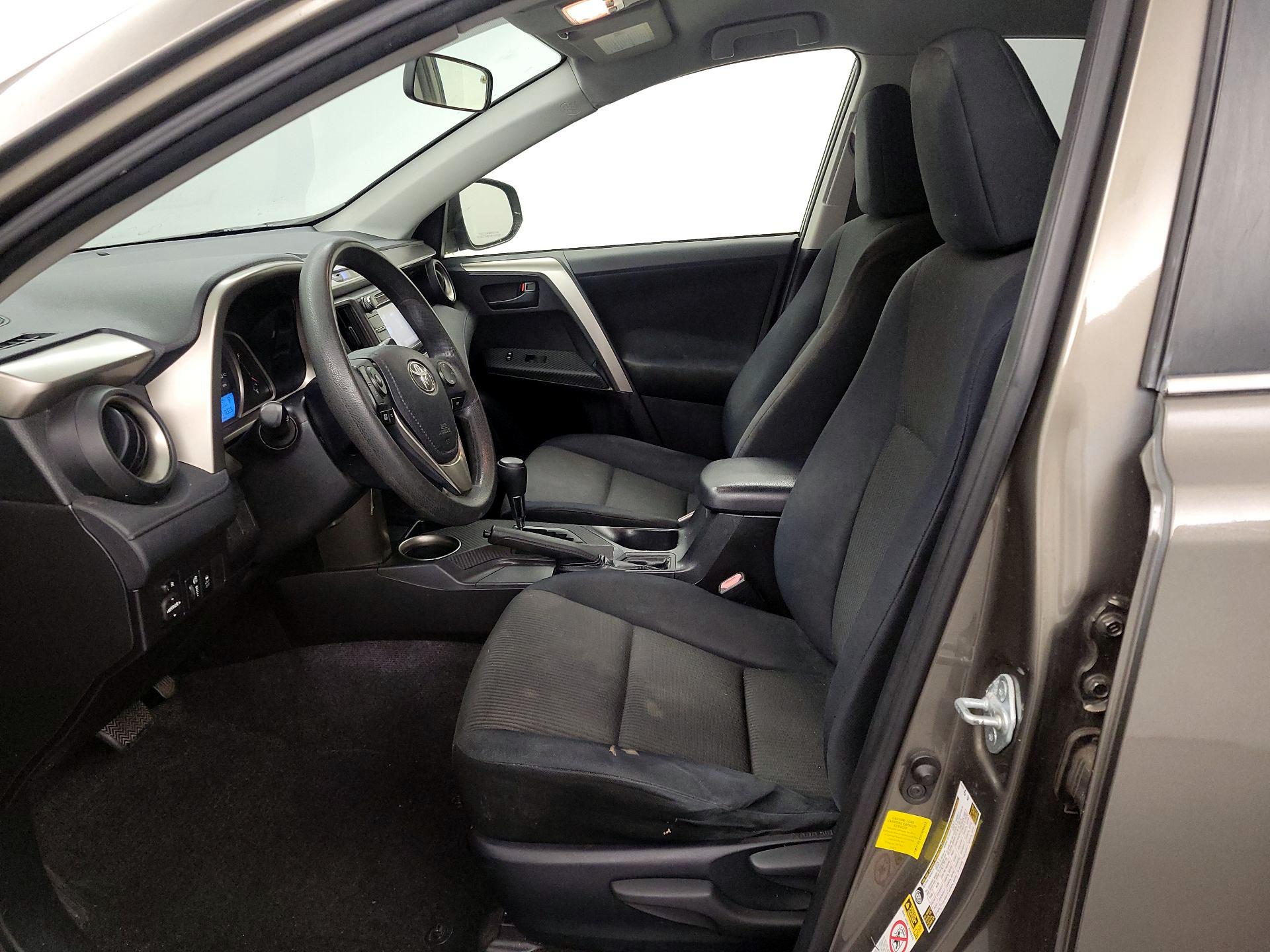 Thumbnail: 2014 Toyota RAV4 - 11