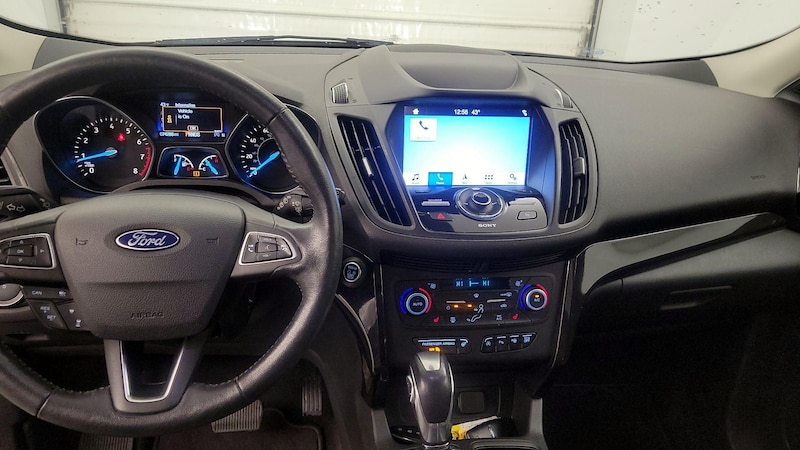 2019 Ford Escape Titanium 9