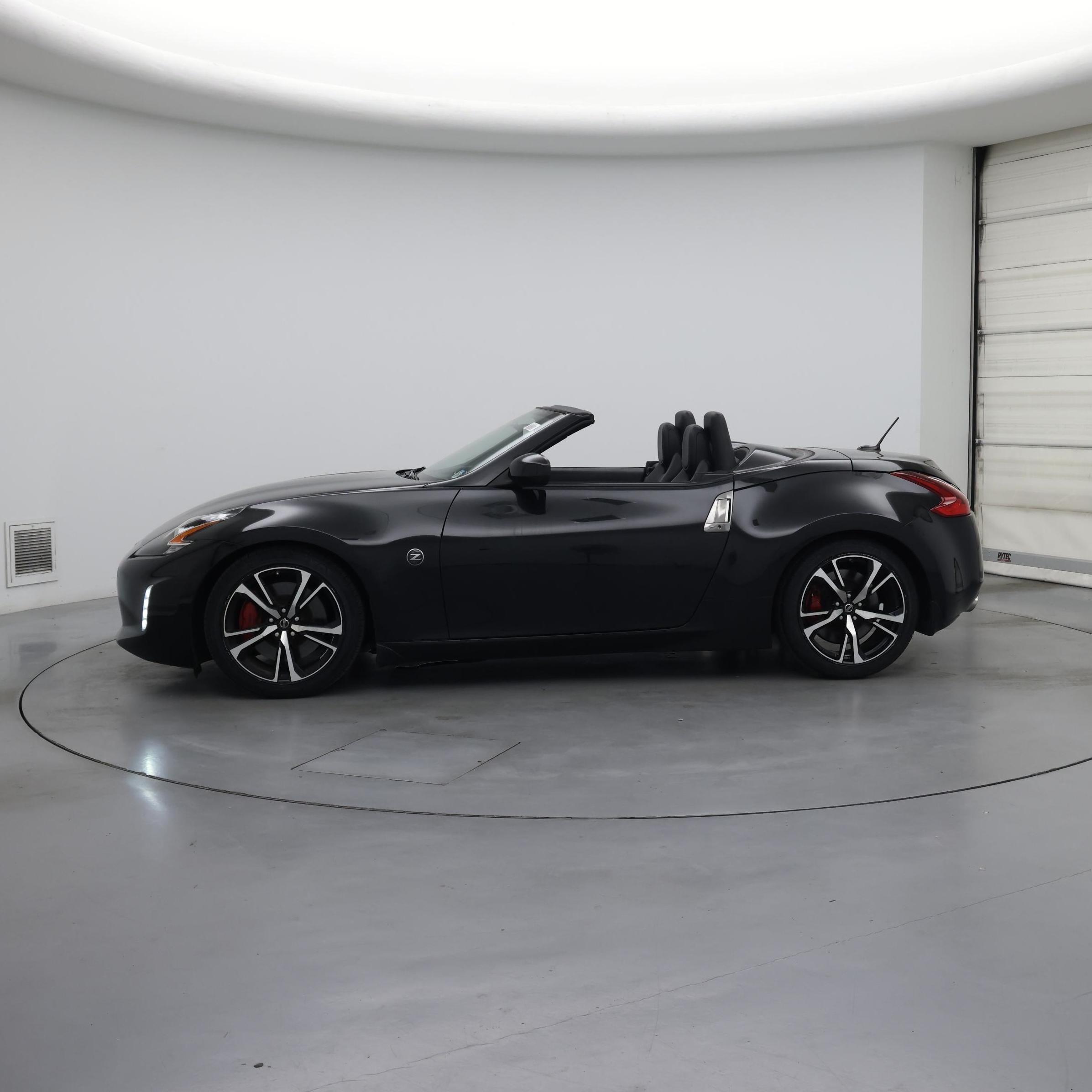Thumbnail: 2018 Nissan Z - 3