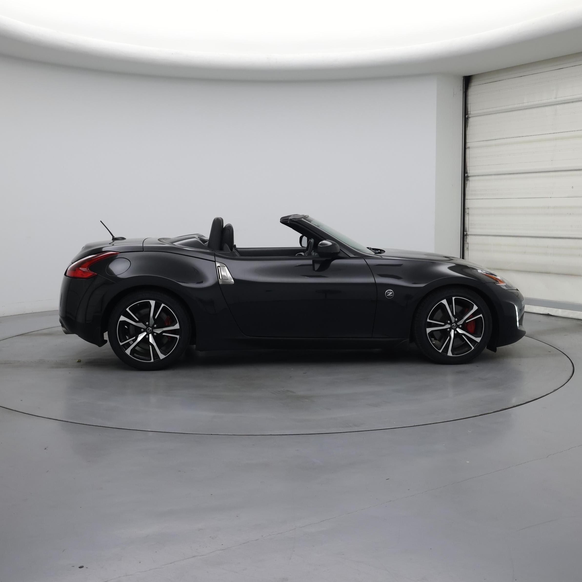 Thumbnail: 2018 Nissan Z - 7