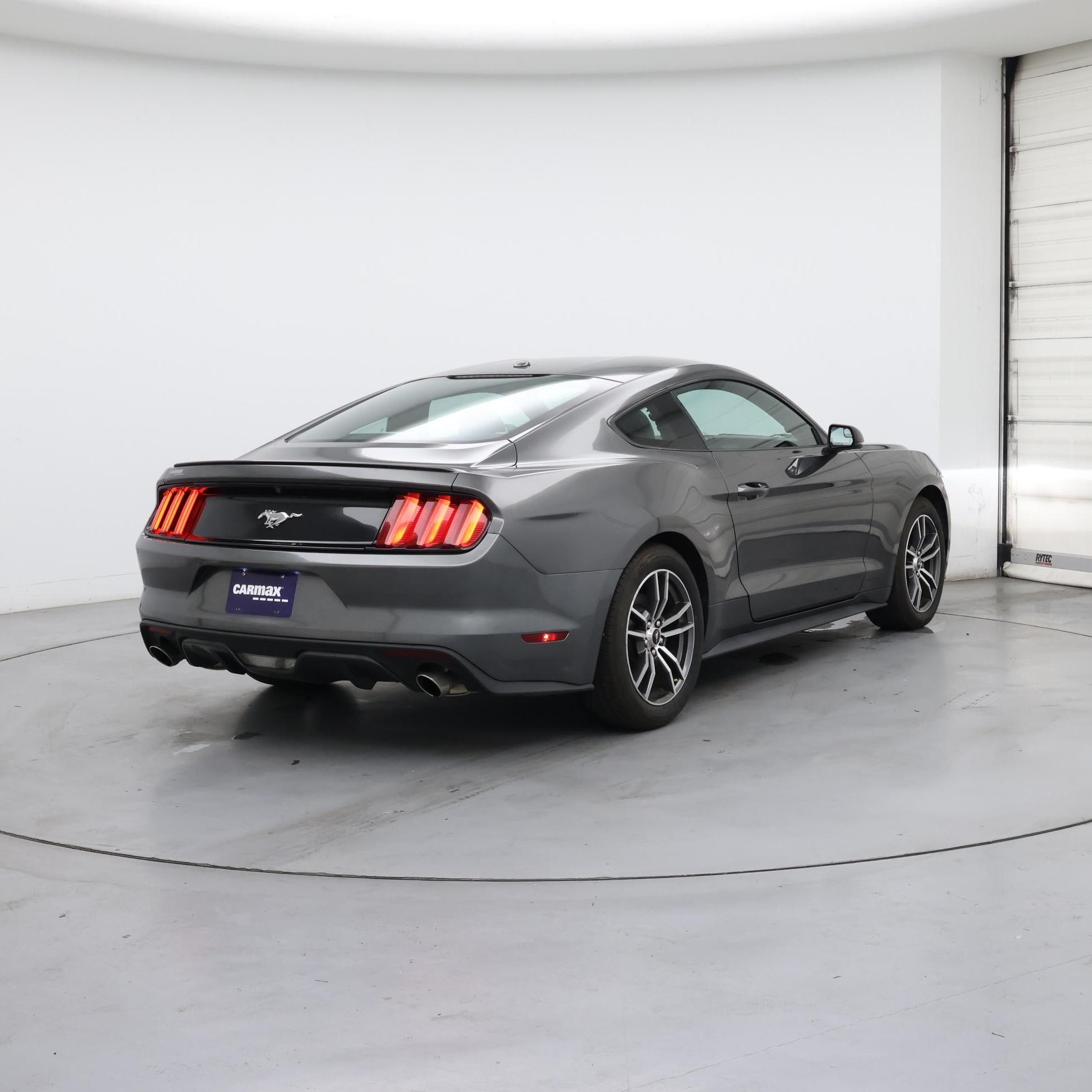 Thumbnail: 2017 Ford Mustang - 8