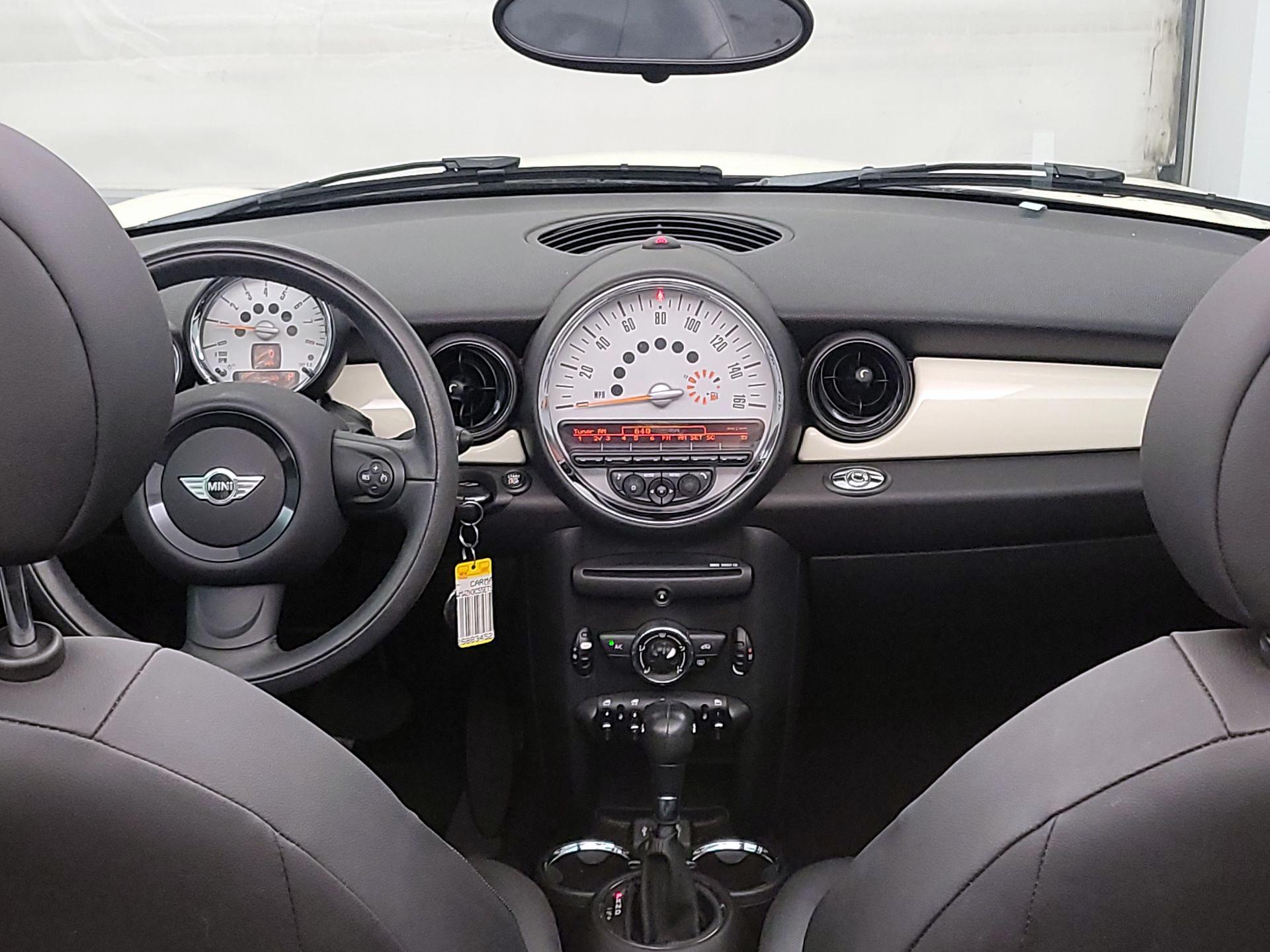 Thumbnail: 2014 MINI Cooper - 9