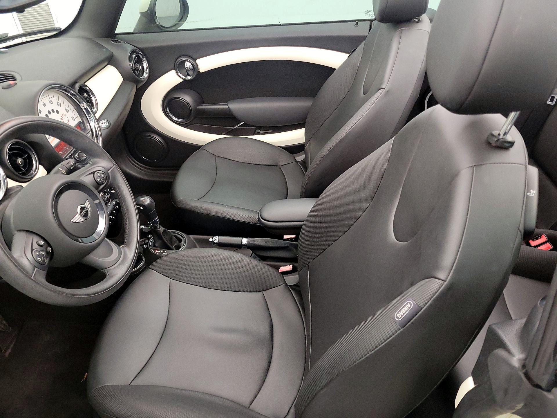 Thumbnail: 2014 MINI Cooper - 11