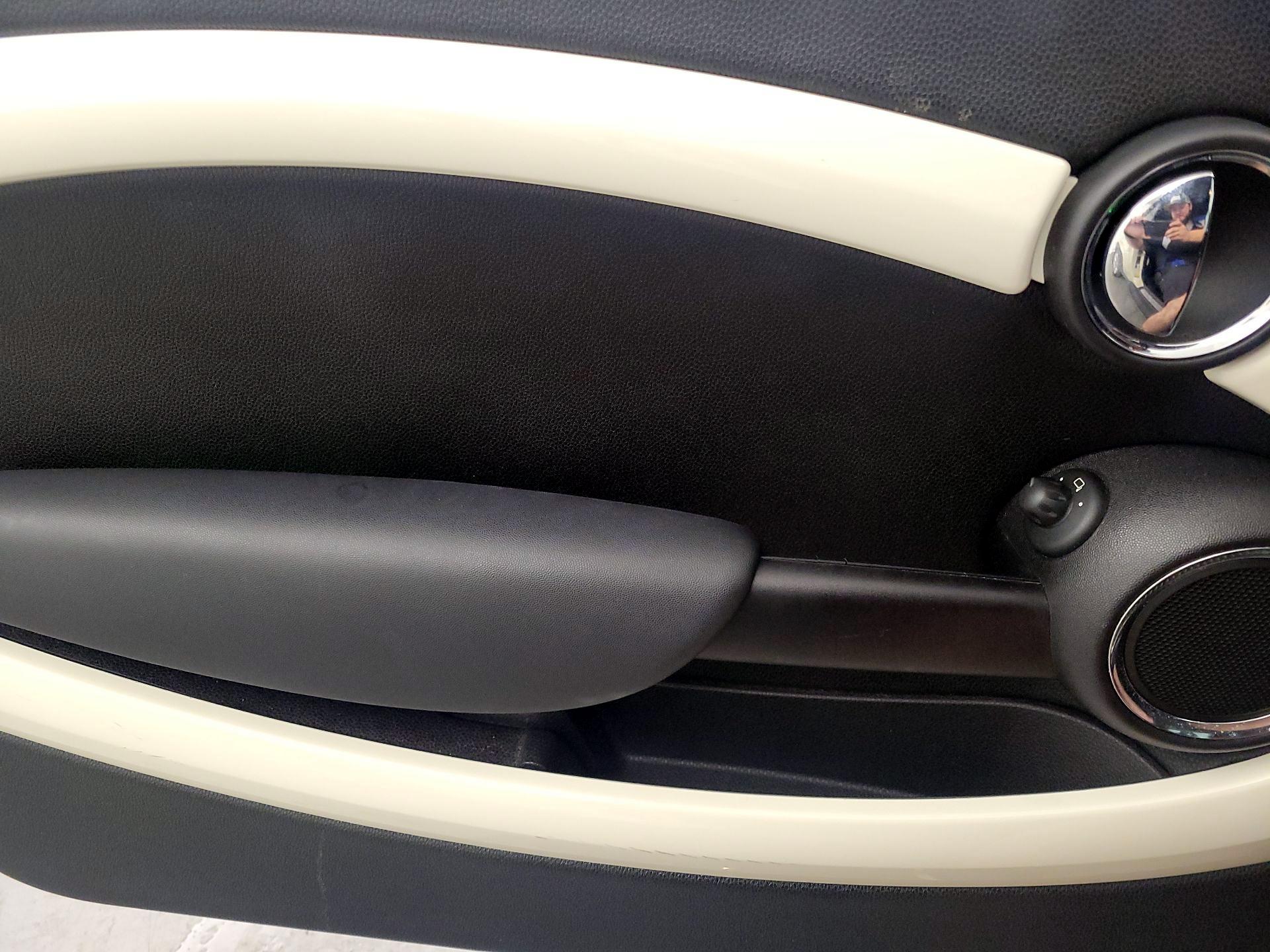 Thumbnail: 2014 MINI Cooper - 12