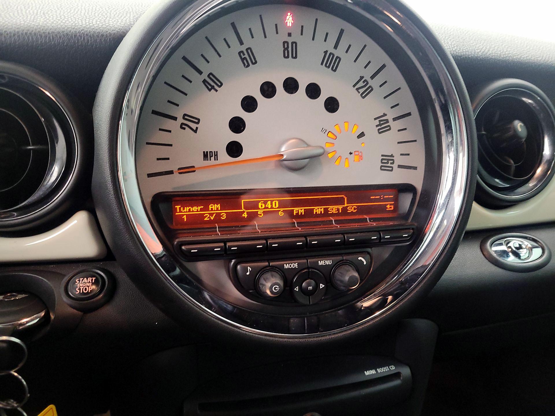 Thumbnail: 2014 MINI Cooper - 13