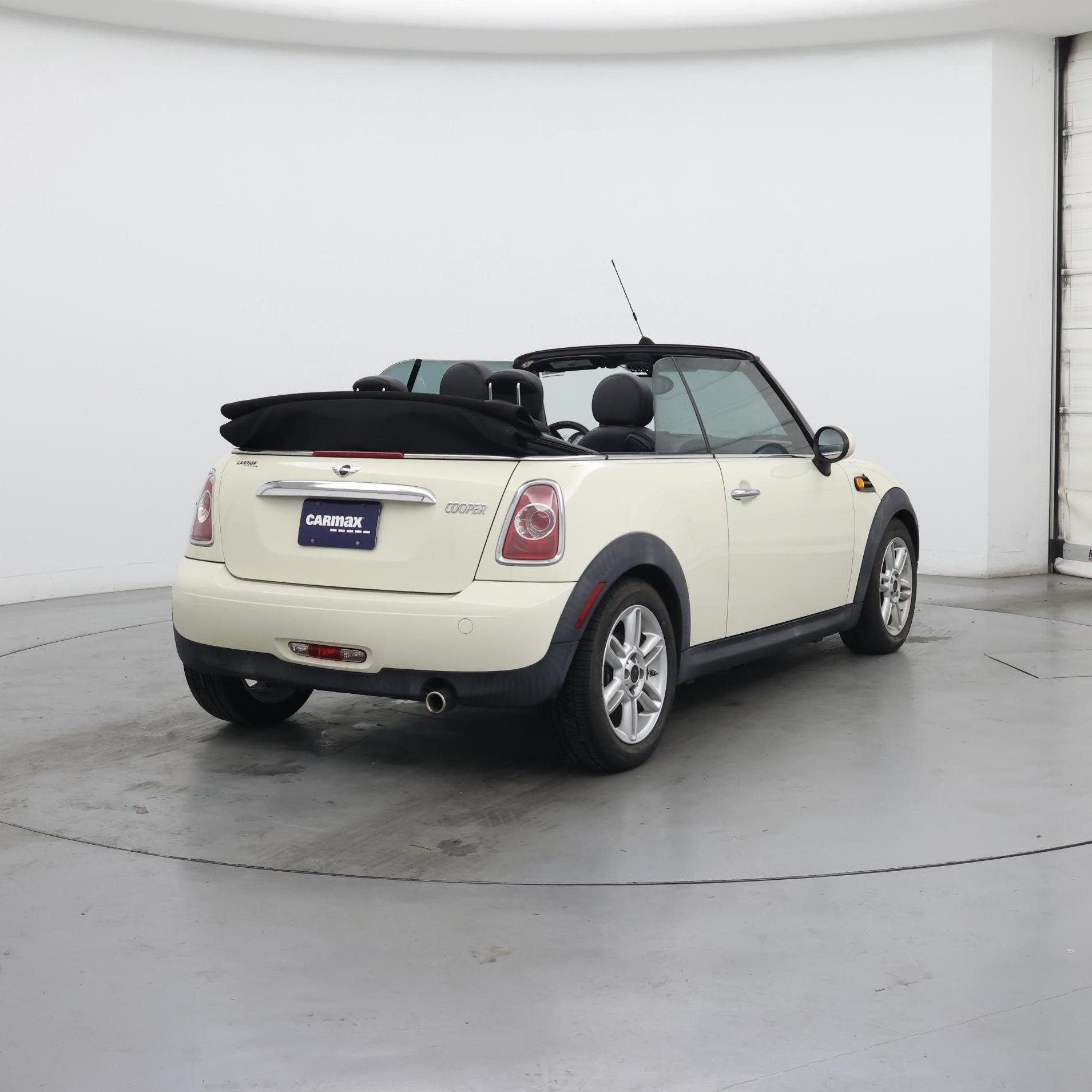 Thumbnail: 2014 MINI Cooper - 8