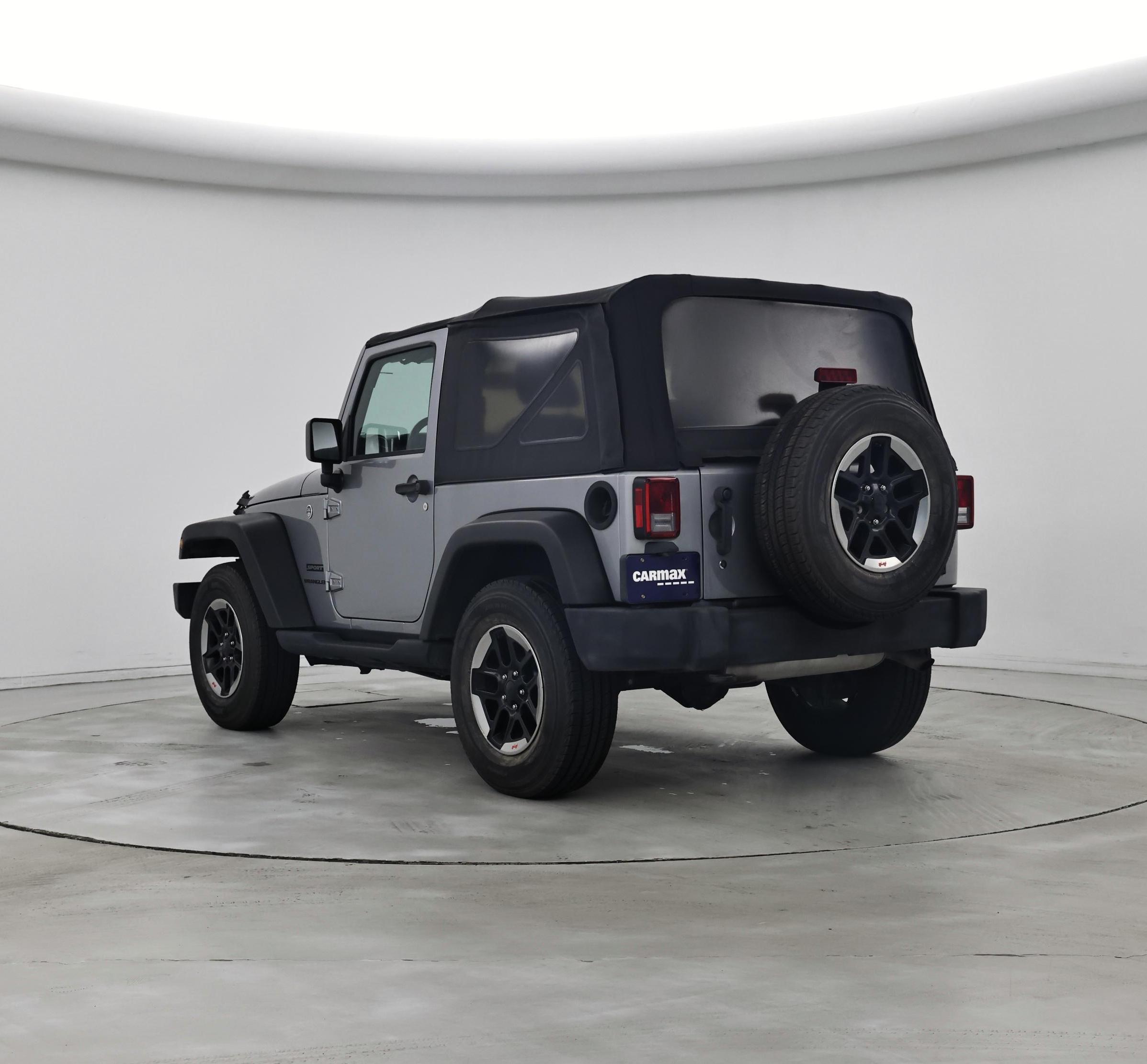 Thumbnail: 2016 Jeep Wrangler - 2