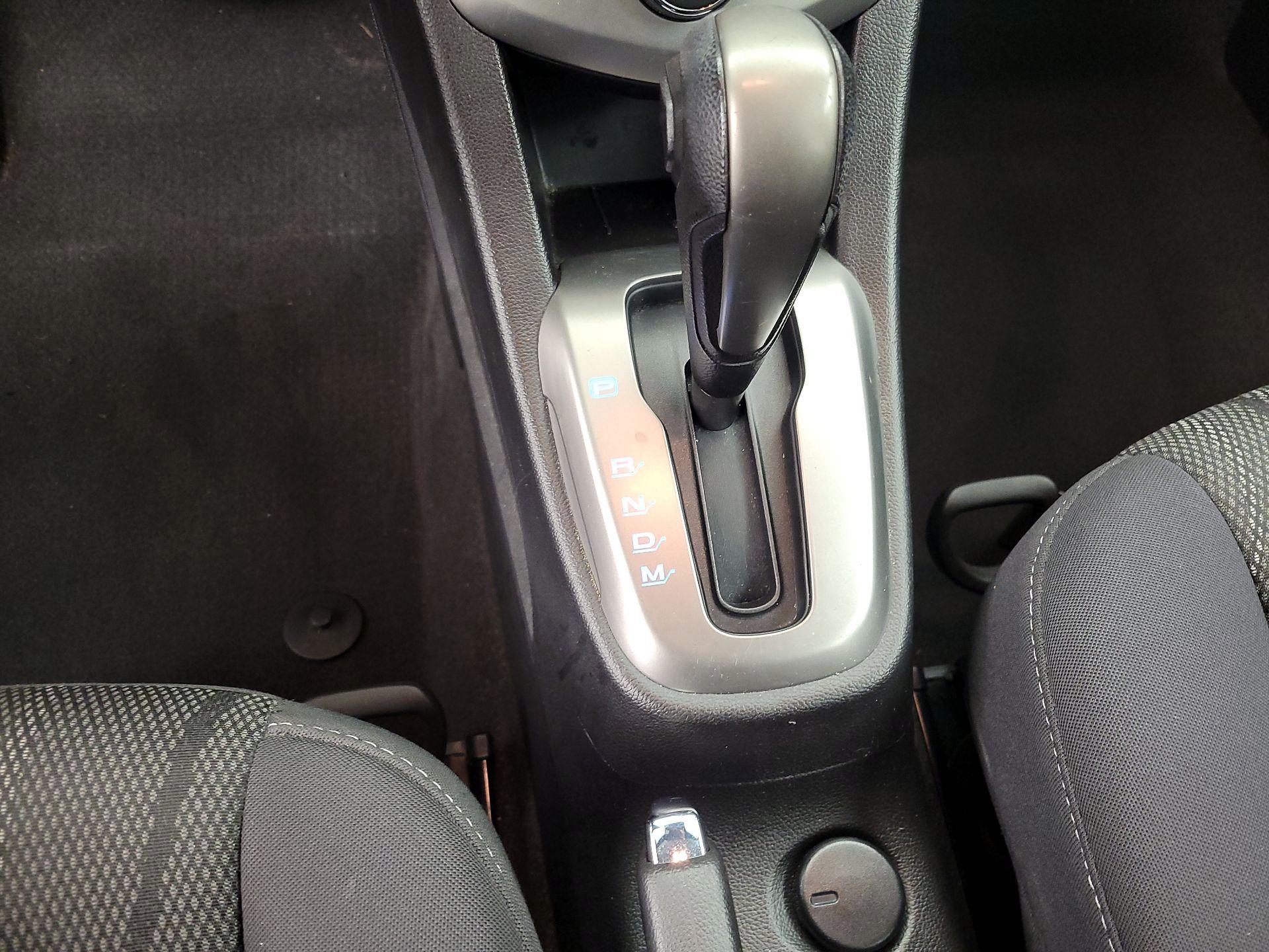 Thumbnail: 2015 Chevrolet Sonic - 16