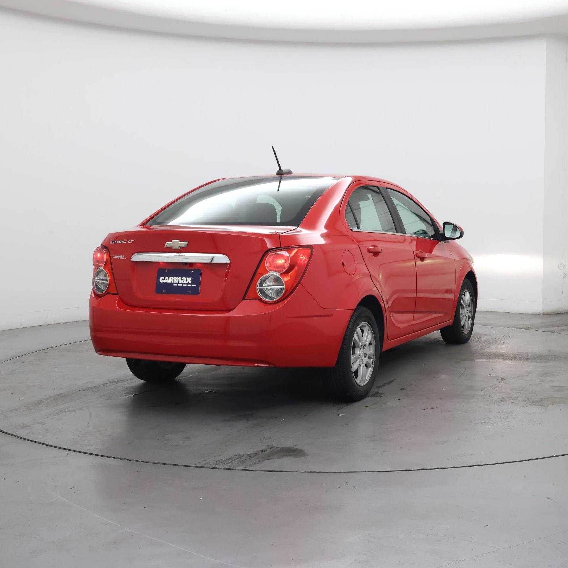 Thumbnail: 2015 Chevrolet Sonic - 8