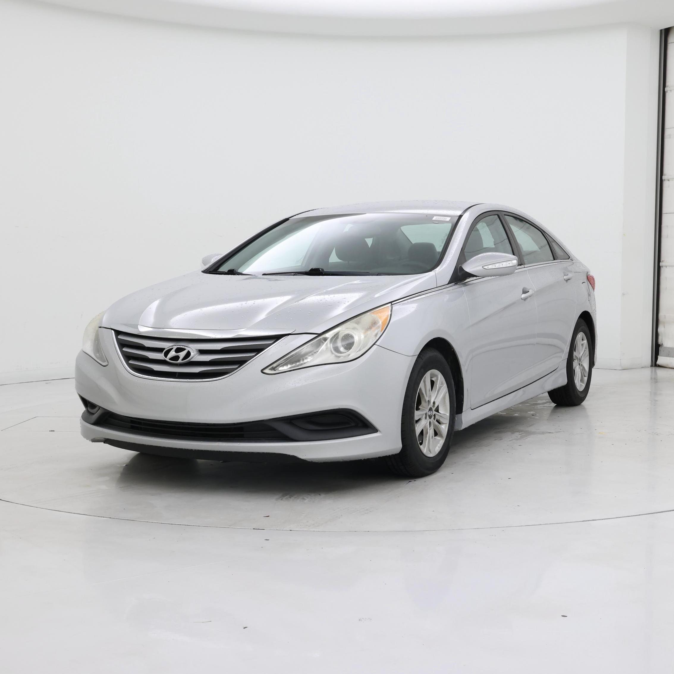 Thumbnail: 2014 Hyundai Sonata - 4