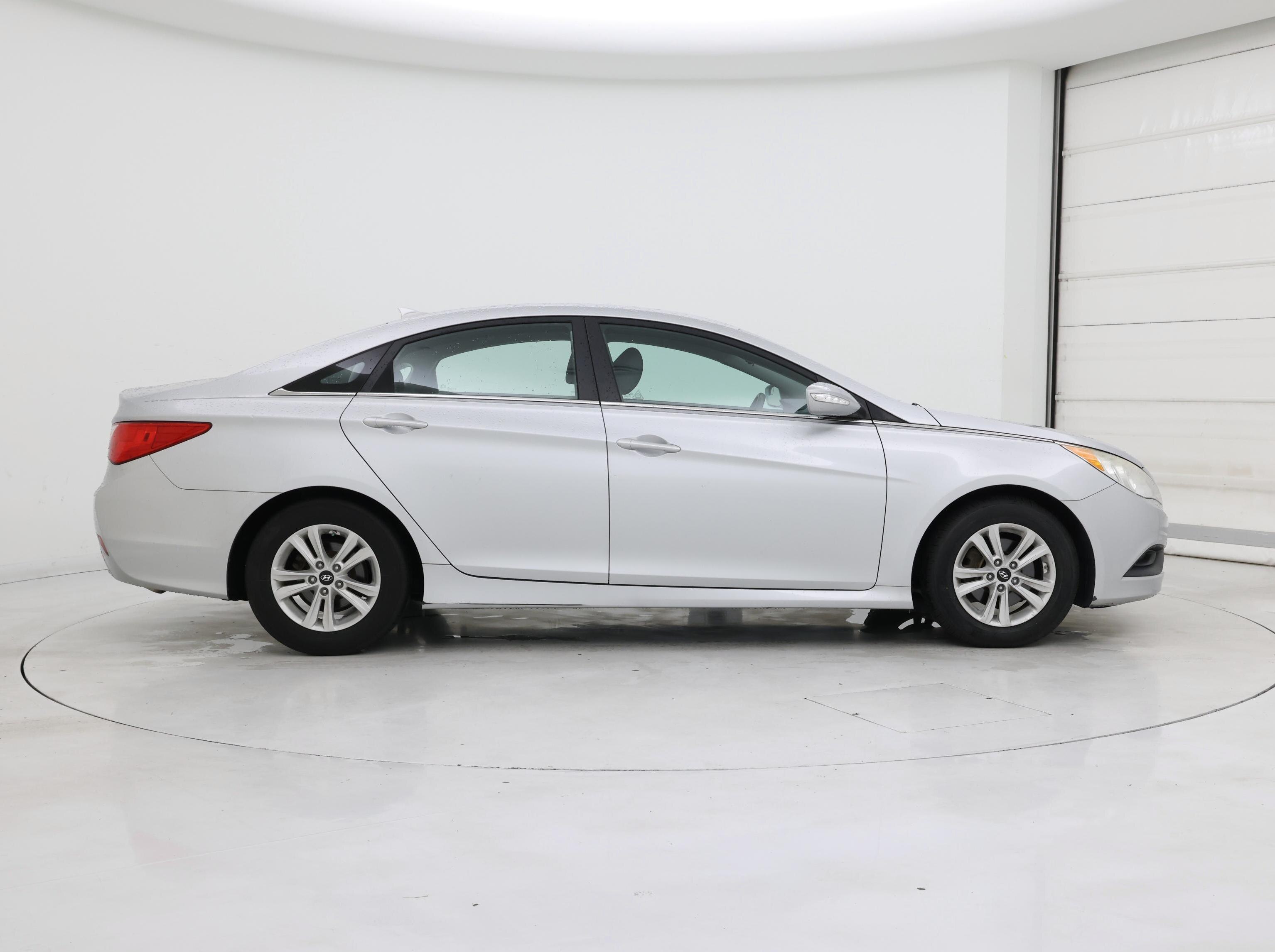 Thumbnail: 2014 Hyundai Sonata - 7