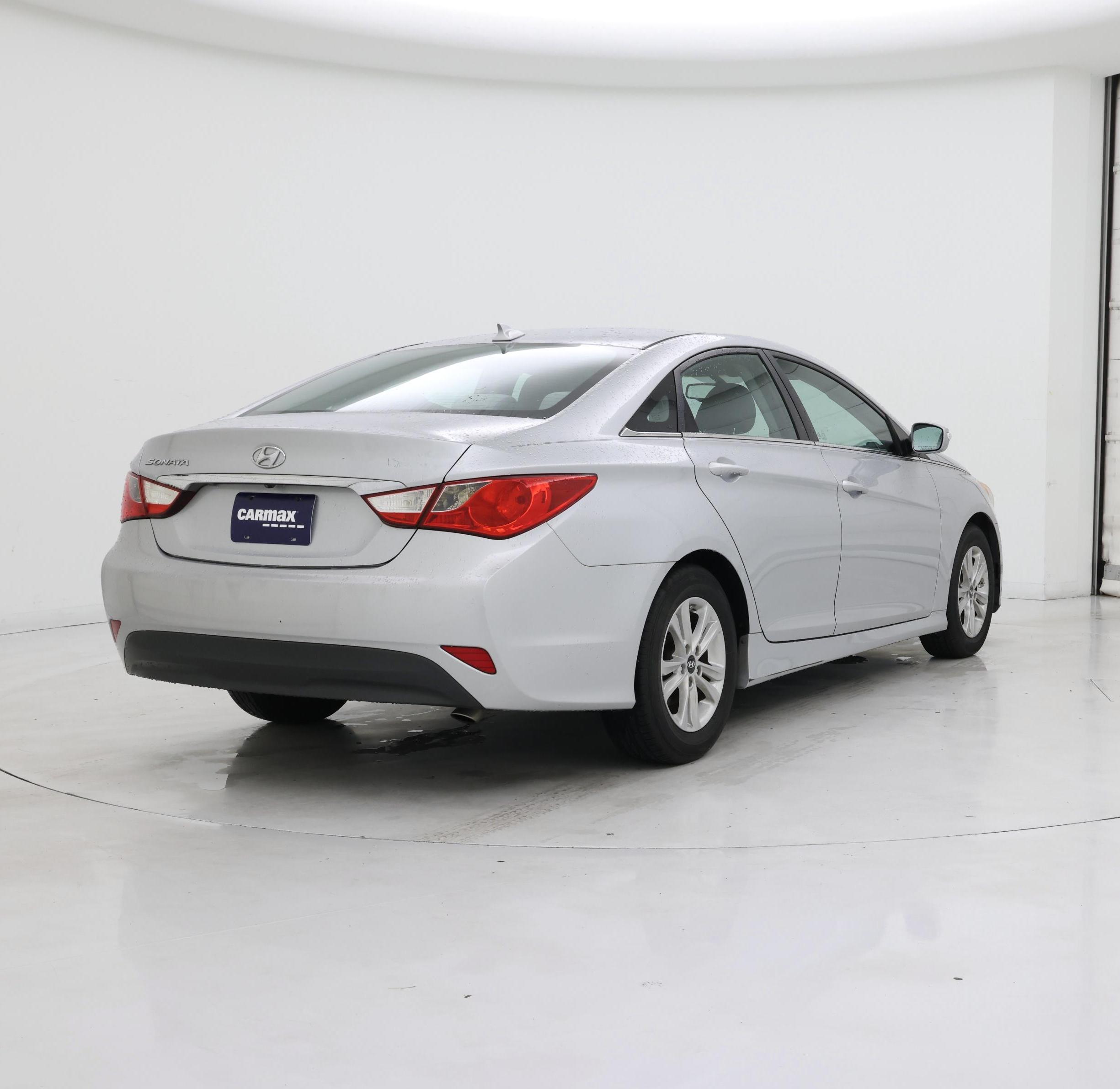 Thumbnail: 2014 Hyundai Sonata - 8