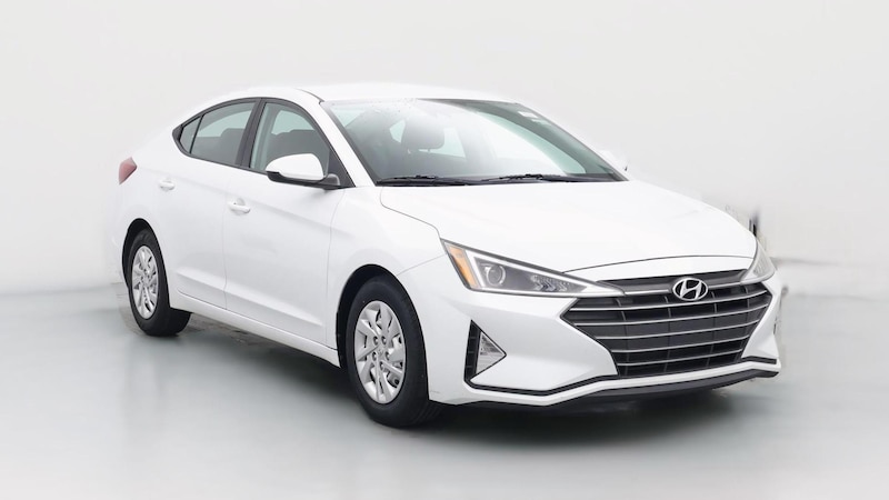 2020 Hyundai Elantra SE Hero Image