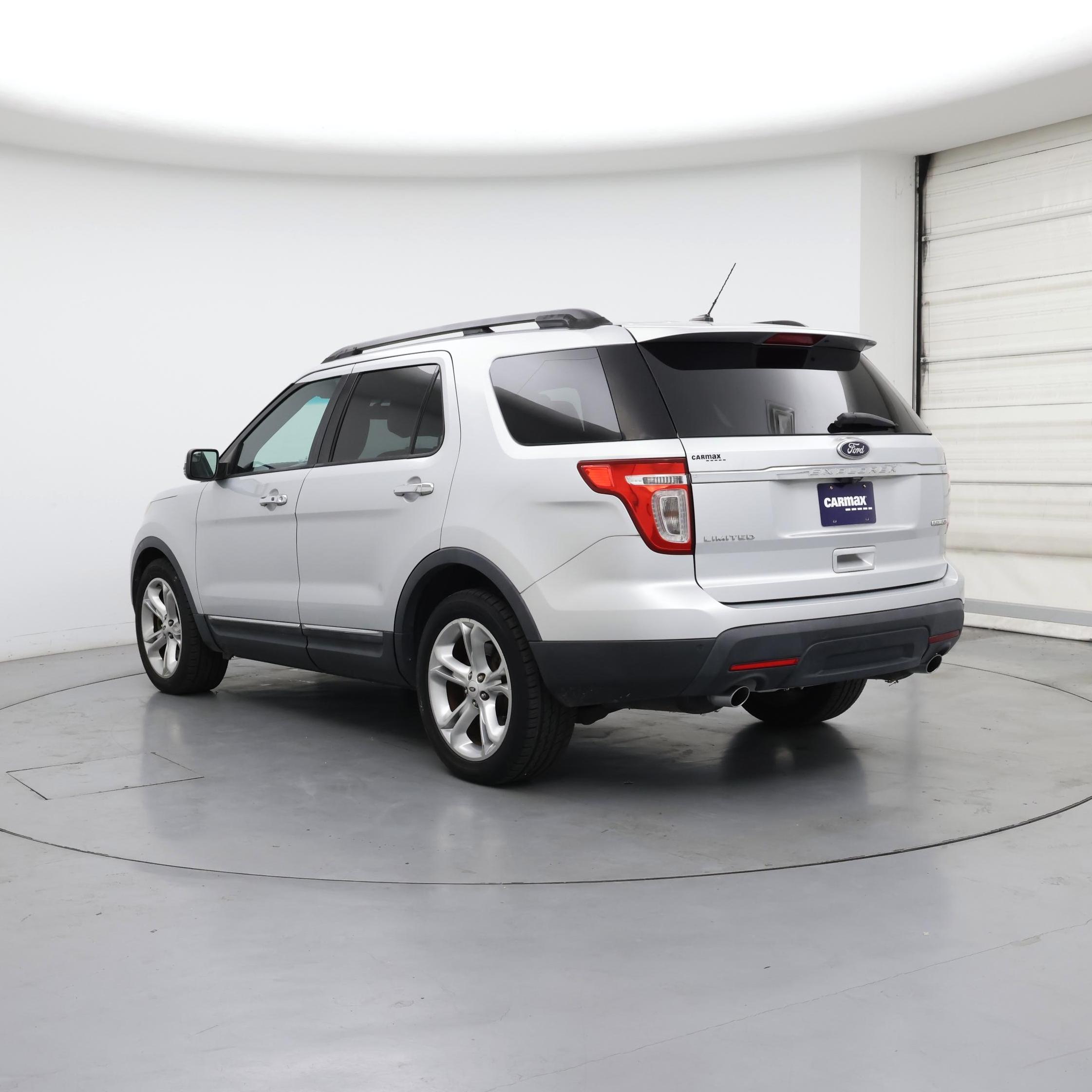 Thumbnail: 2013 Ford Explorer - 2