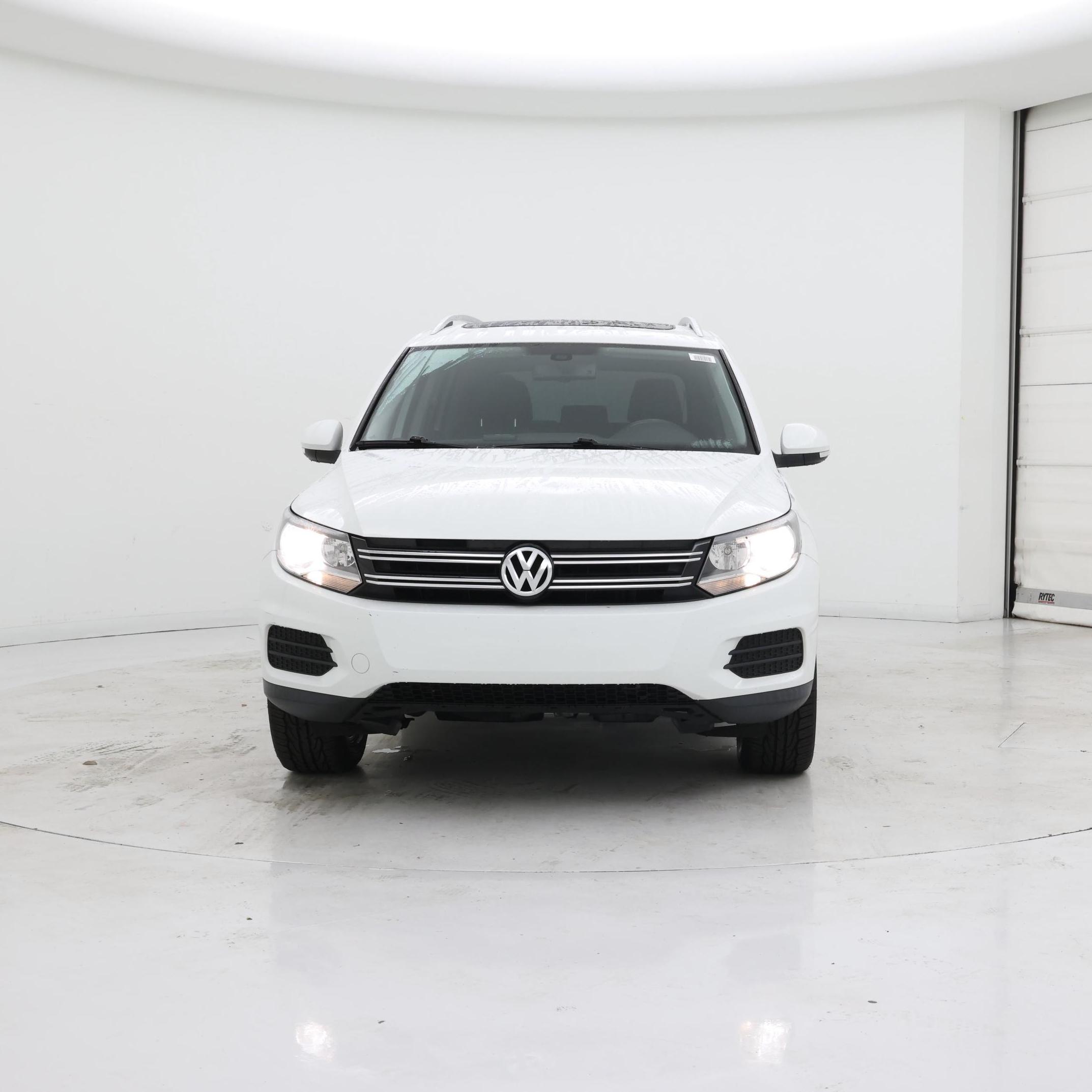 Thumbnail: 2017 Volkswagen Tiguan - 5
