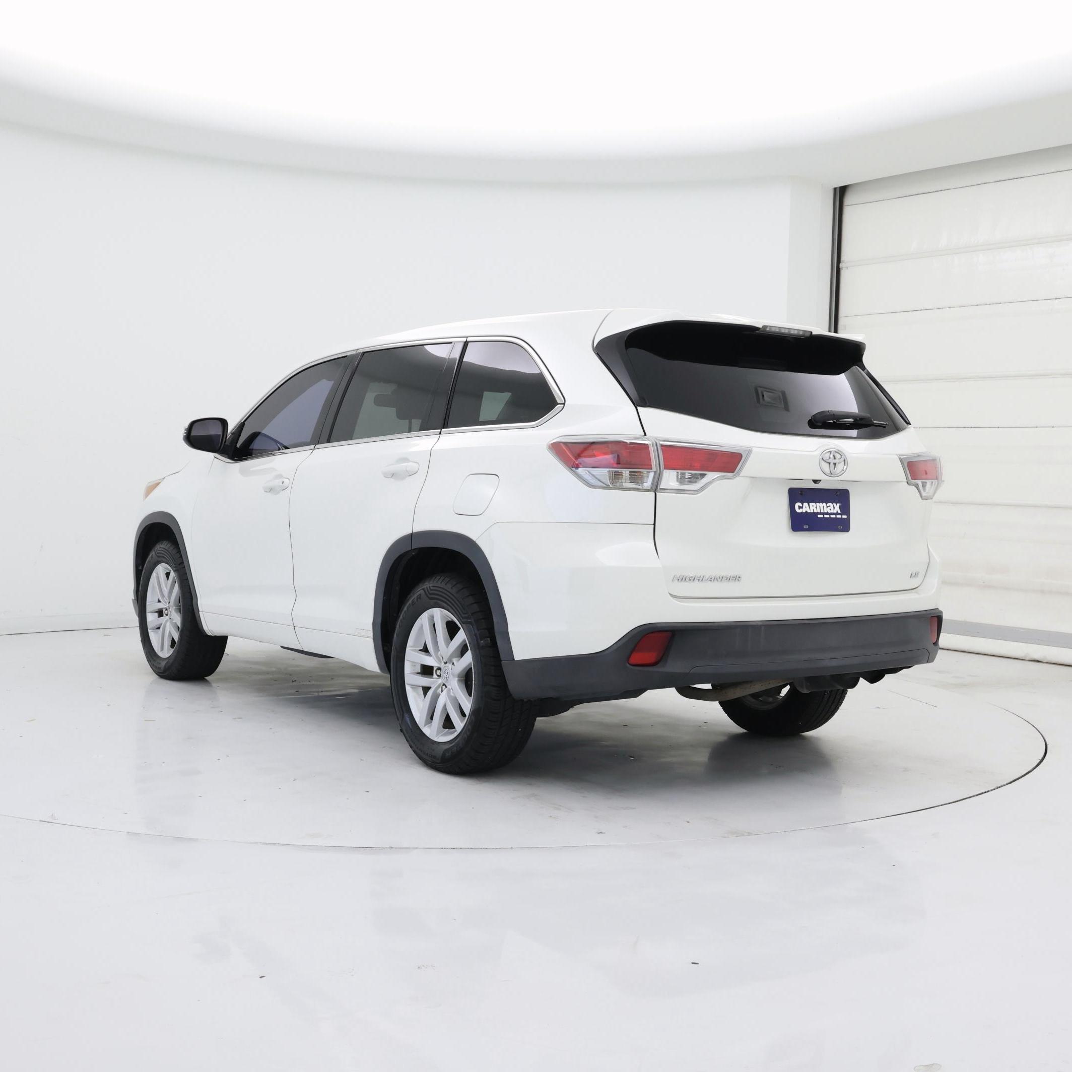 Thumbnail: 2015 Toyota Highlander - 2