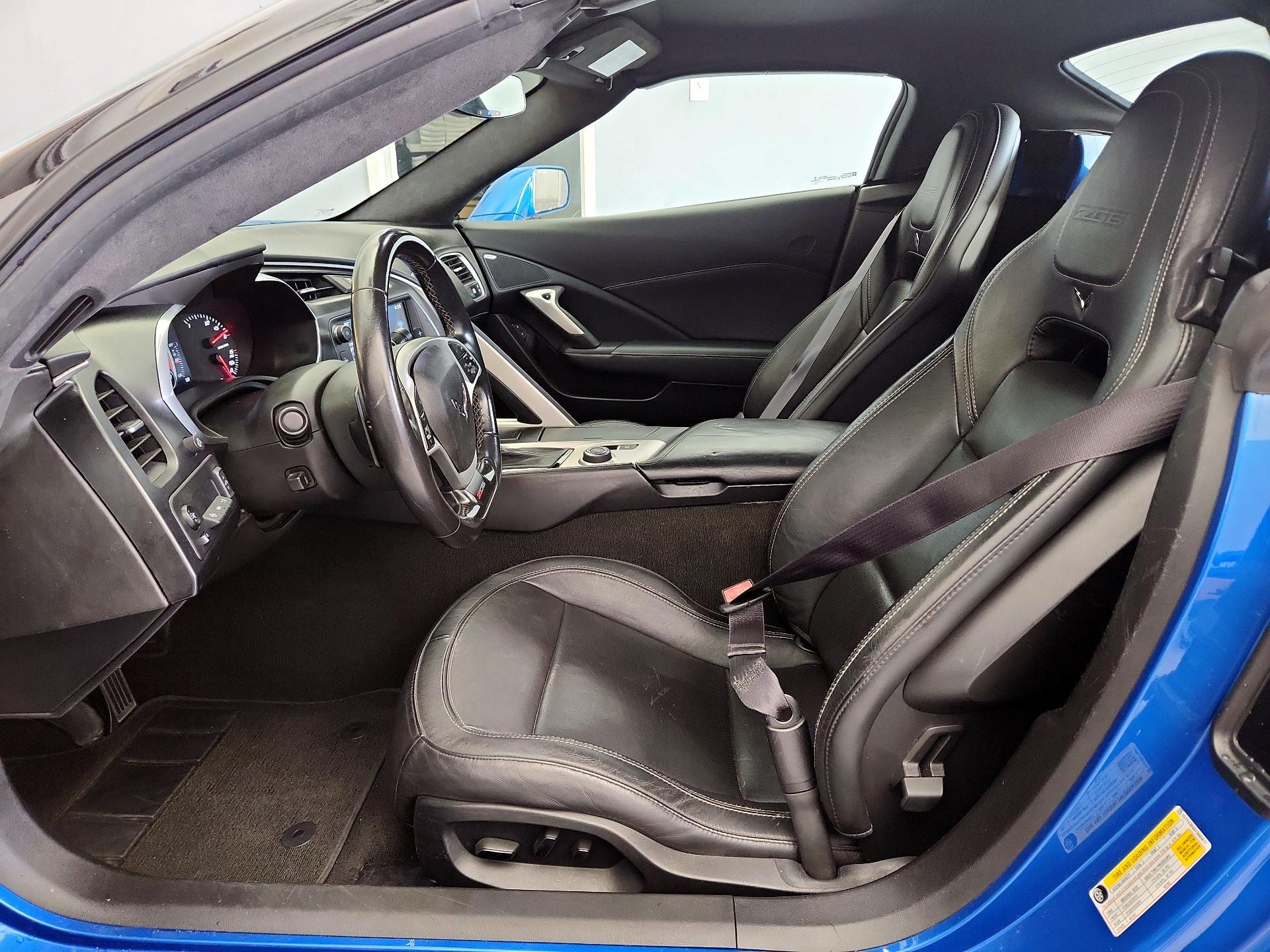 Thumbnail: 2015 Chevrolet Corvette - 11
