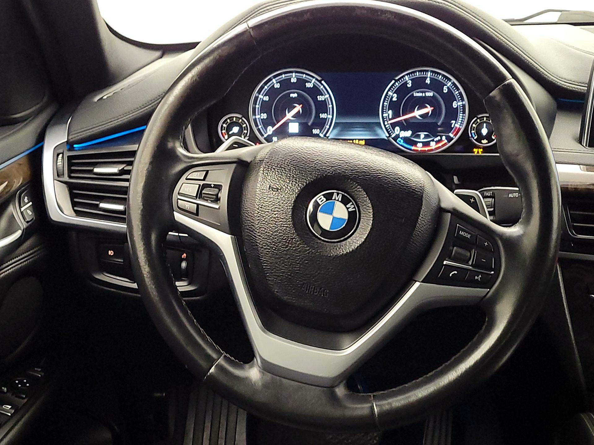 Thumbnail: 2017 BMW X6 - 10