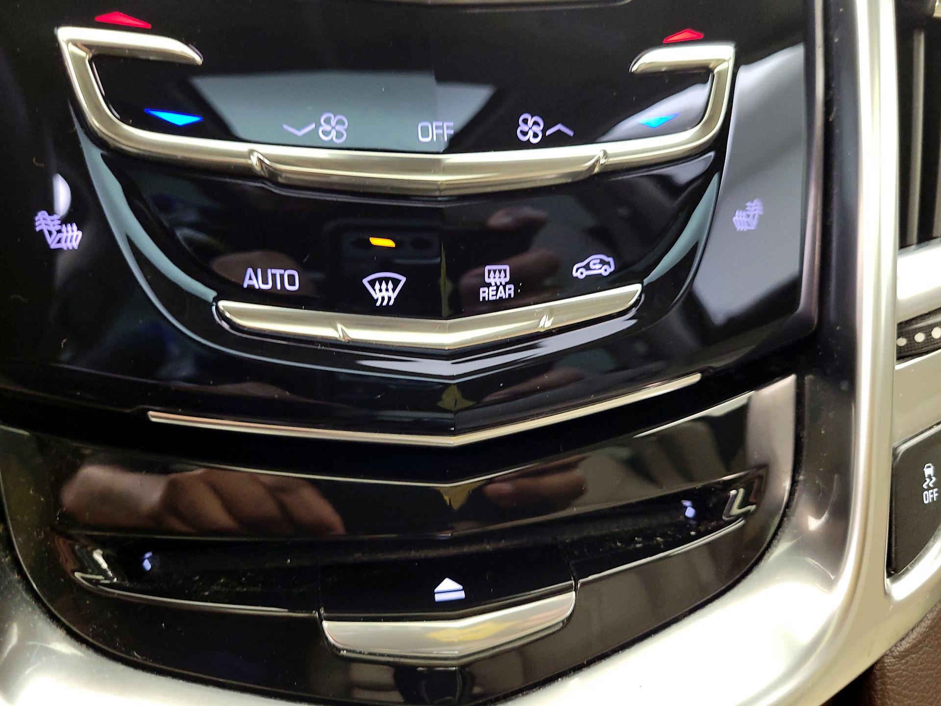 Thumbnail: 2014 Cadillac SRX - 16
