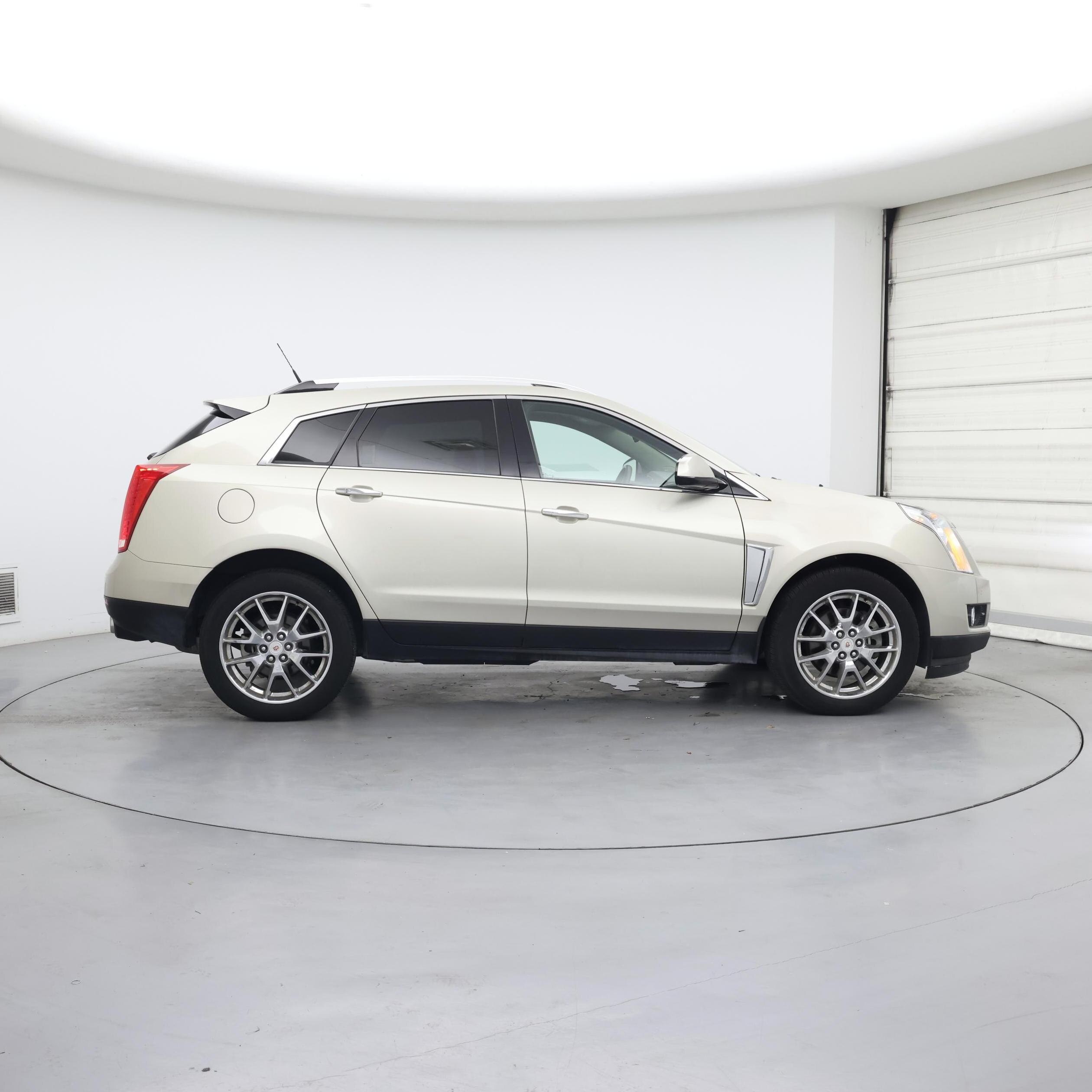 Thumbnail: 2014 Cadillac SRX - 7