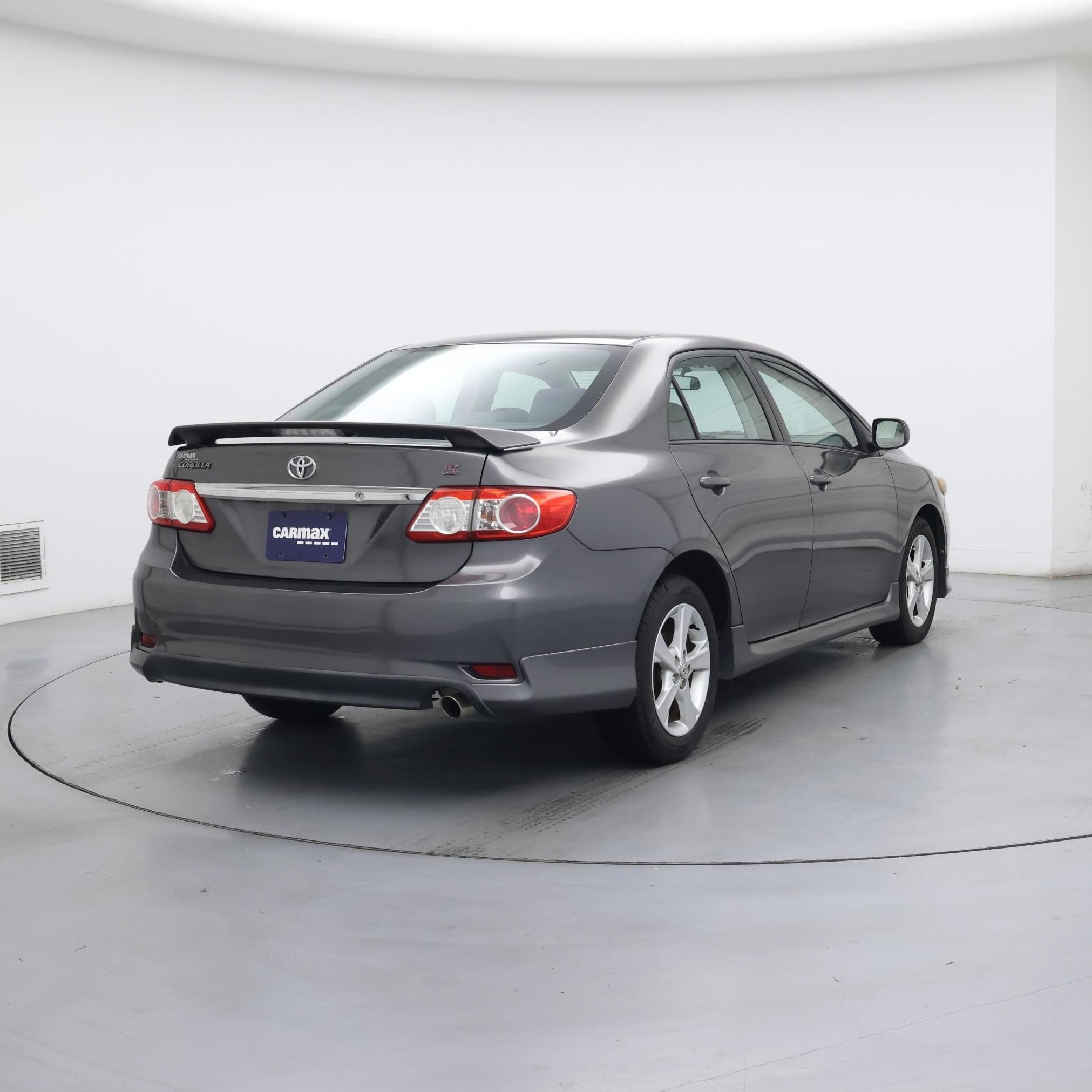 Thumbnail: 2013 Toyota Corolla - 8