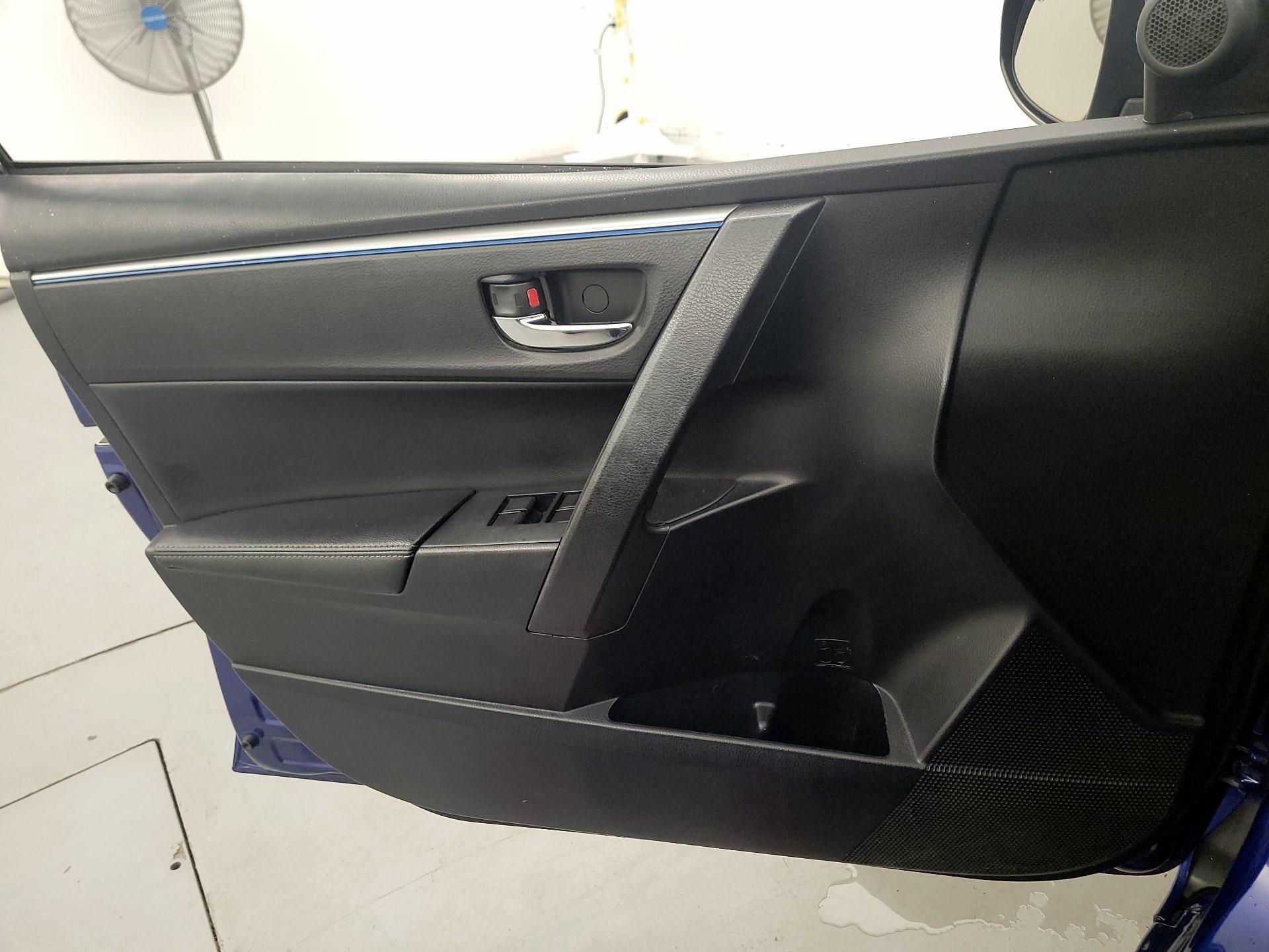 Thumbnail: 2014 Toyota Corolla - 12