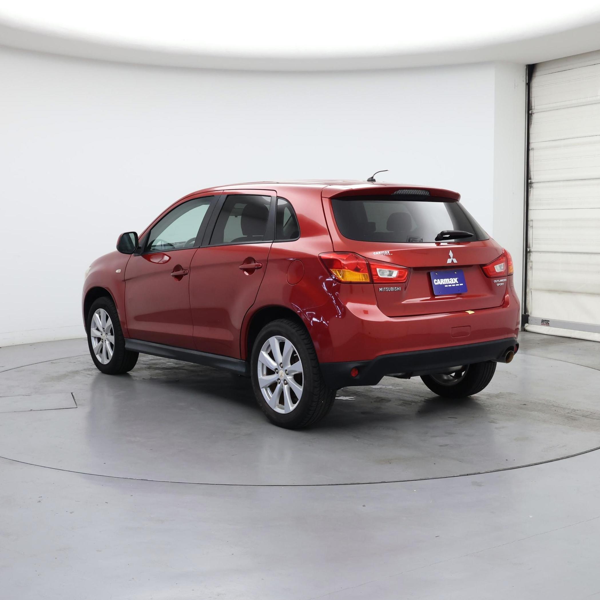 Thumbnail: 2013 Mitsubishi Outlander Sport - 2