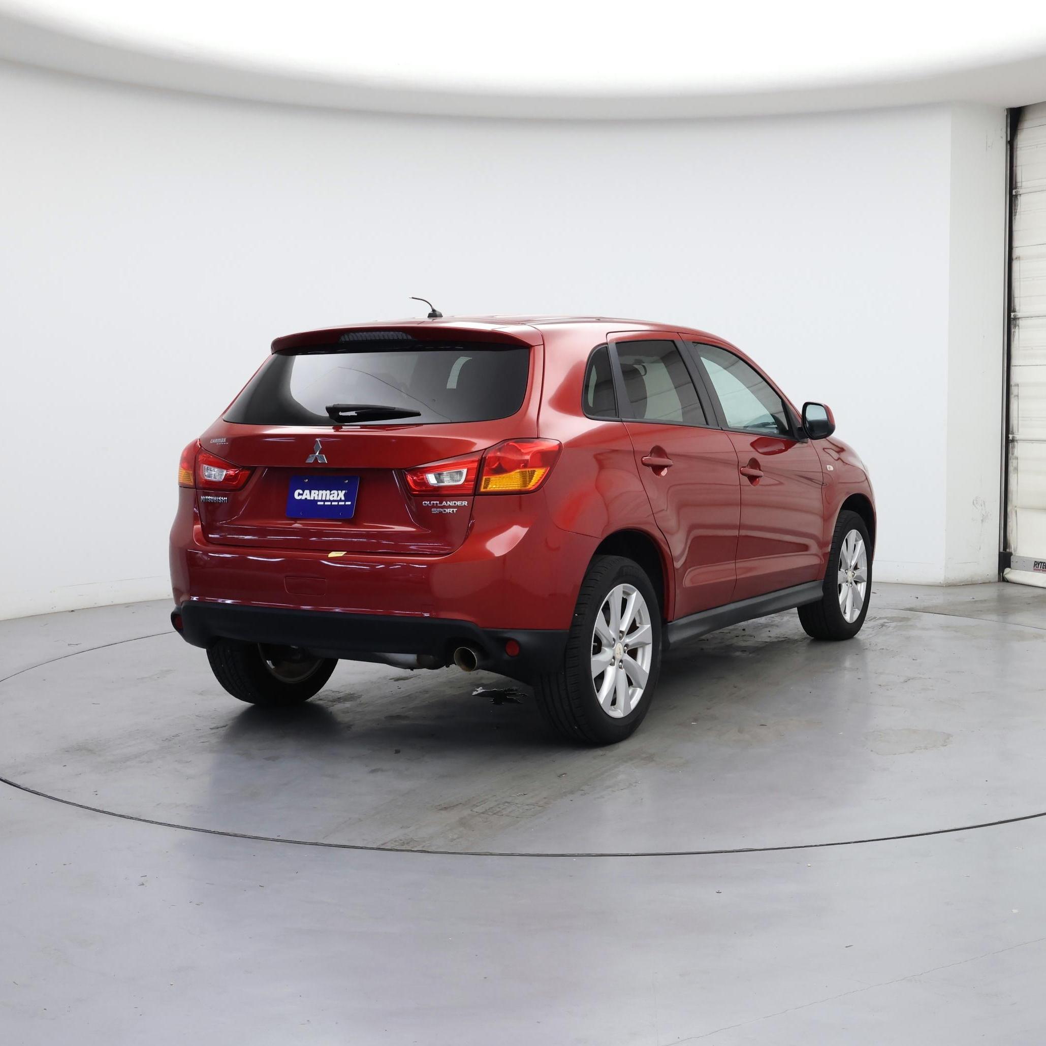 Thumbnail: 2013 Mitsubishi Outlander Sport - 8