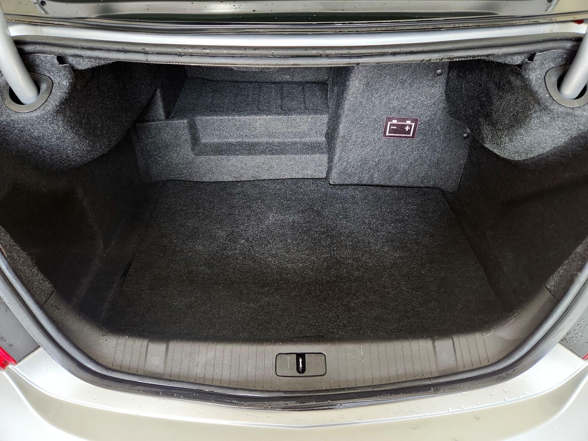 Thumbnail: 2015 Buick LaCrosse - 19