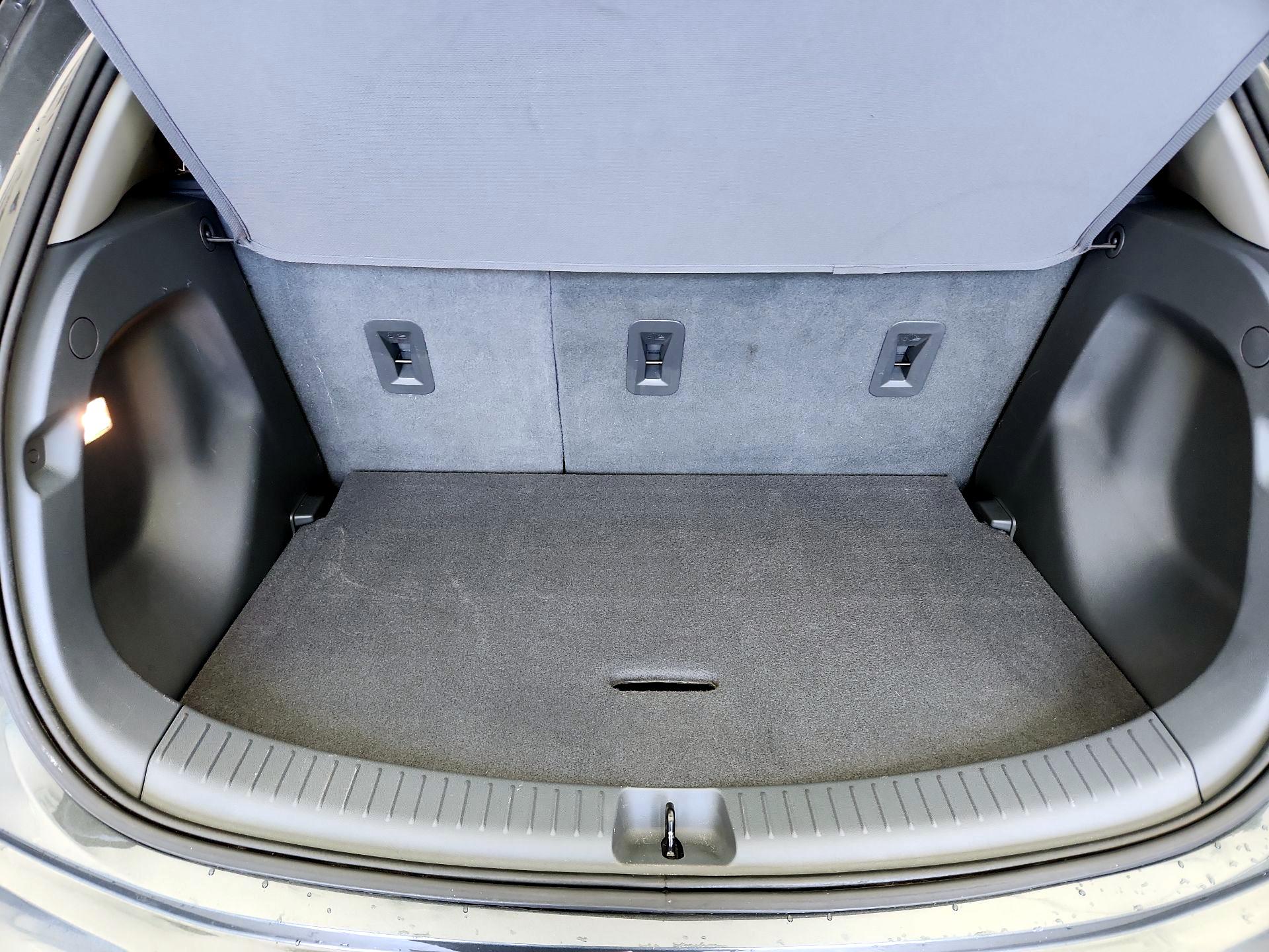 Thumbnail: 2020 Chevrolet Bolt EV - 20
