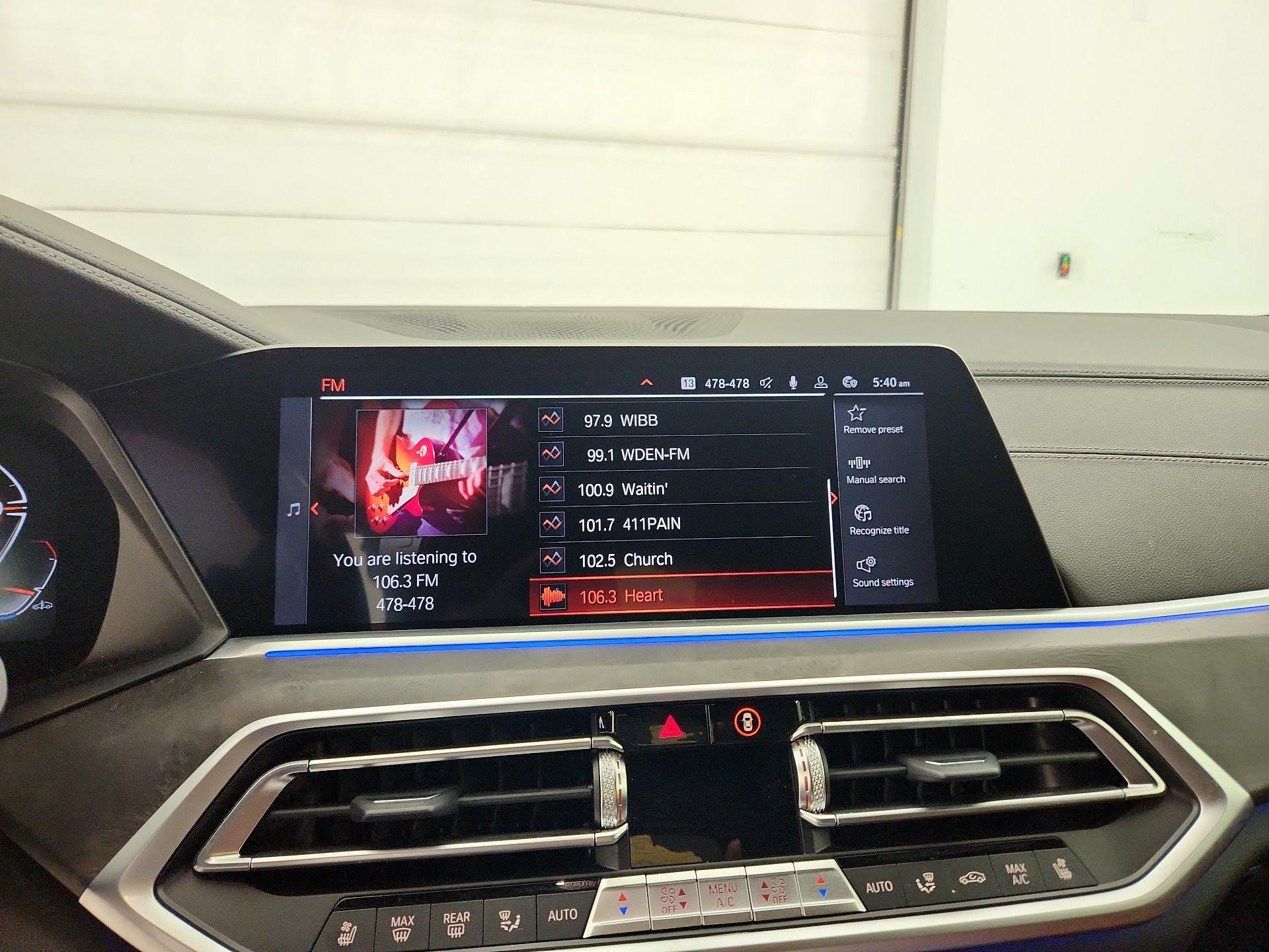 Thumbnail: 2022 BMW X5 - 16