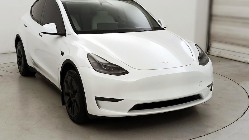 2024 Tesla Model Y Long Range Hero Image