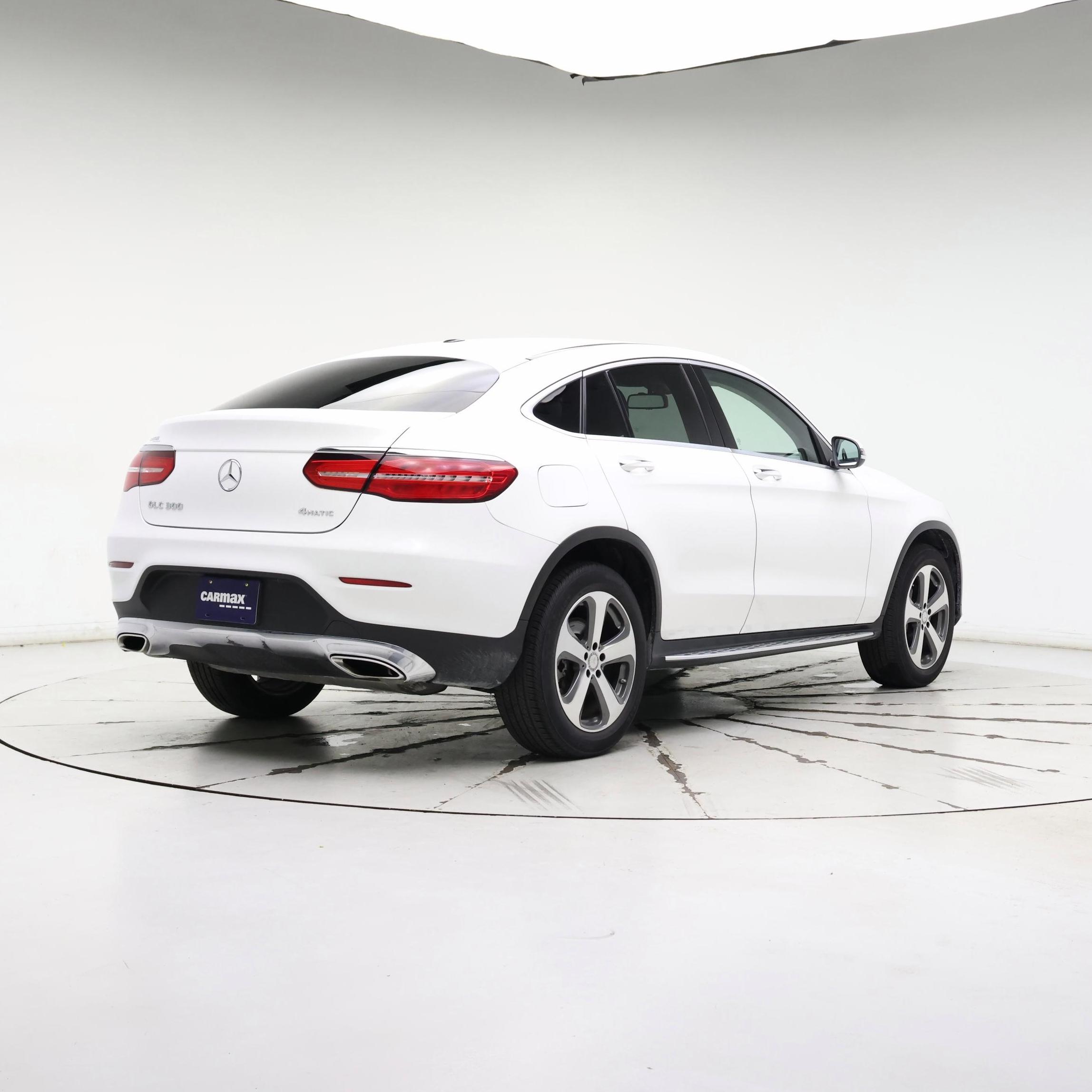 Thumbnail: 2017 Mercedes-Benz GLC - 8