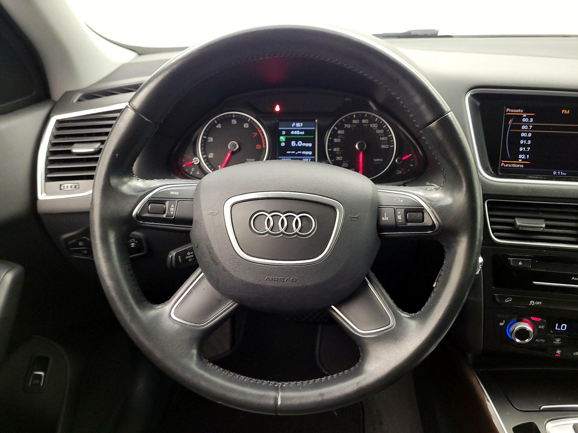 Thumbnail: 2016 Audi Q5 - 10