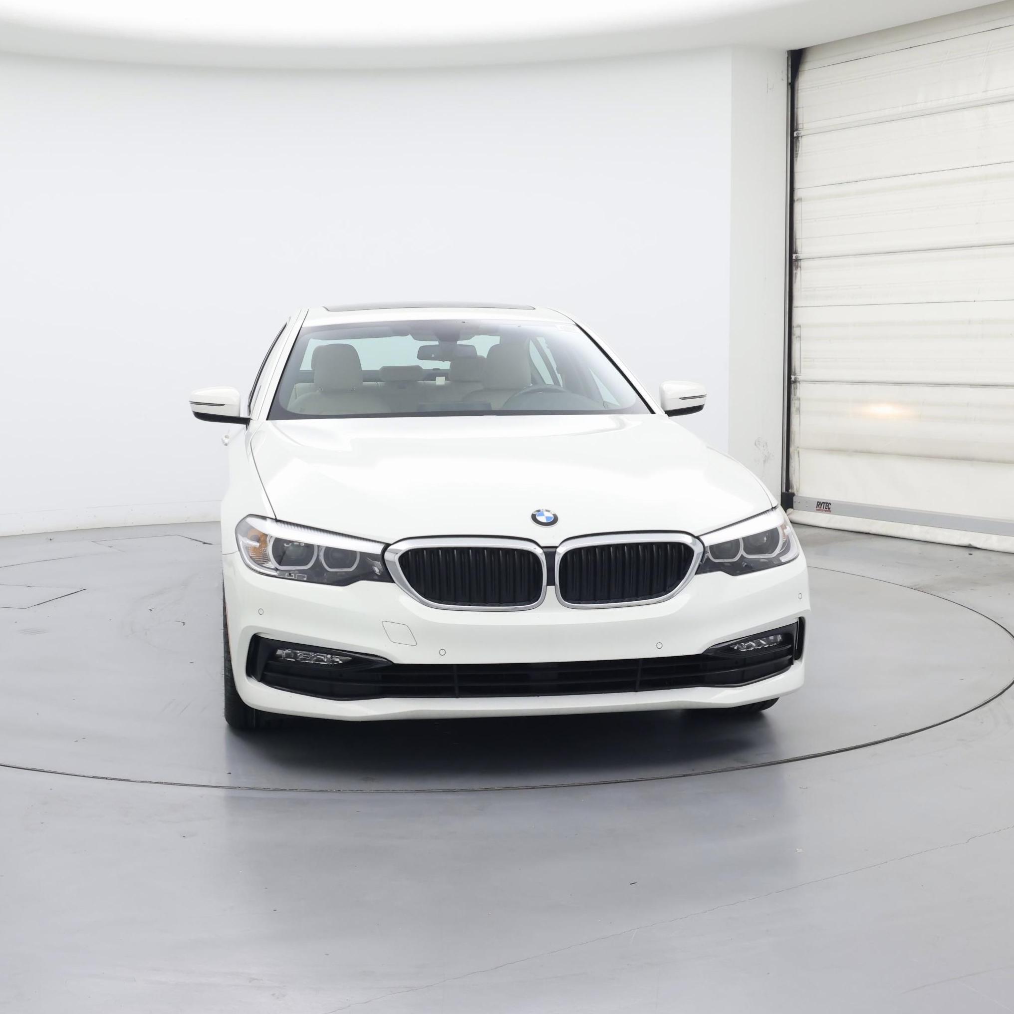 Thumbnail: 2018 BMW 5 Series - 5
