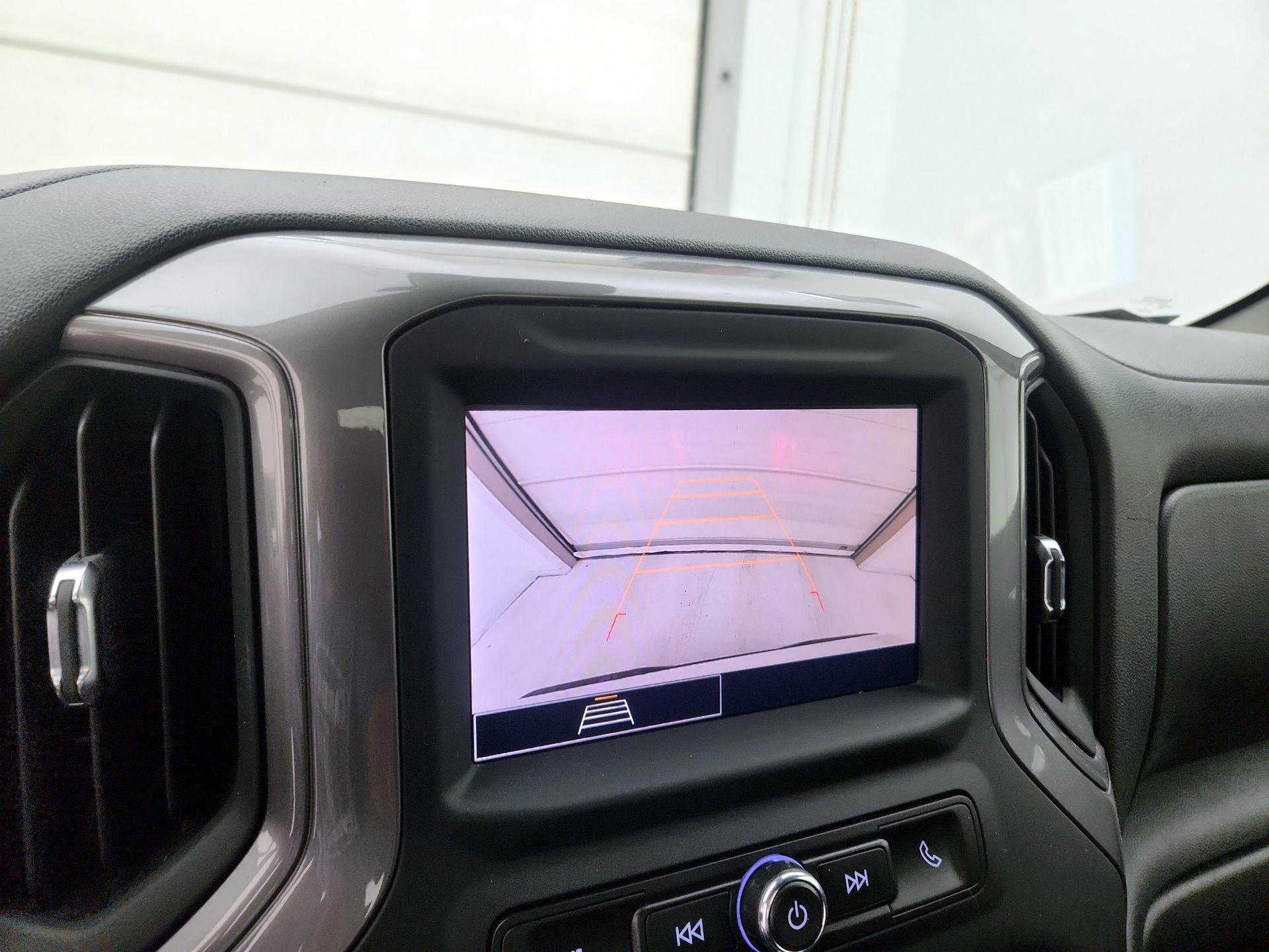Thumbnail: 2022 Chevrolet Silverado 1500 - 14
