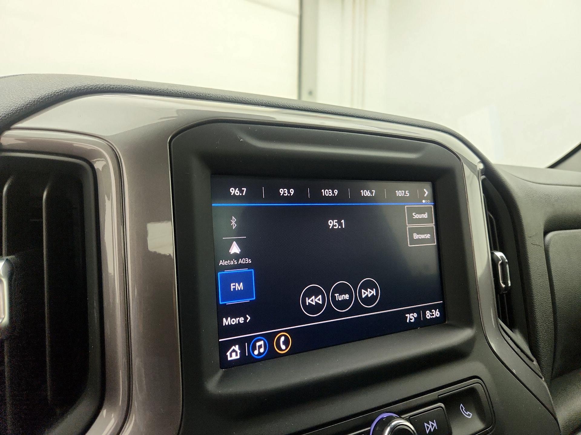Thumbnail: 2022 Chevrolet Silverado 1500 - 15