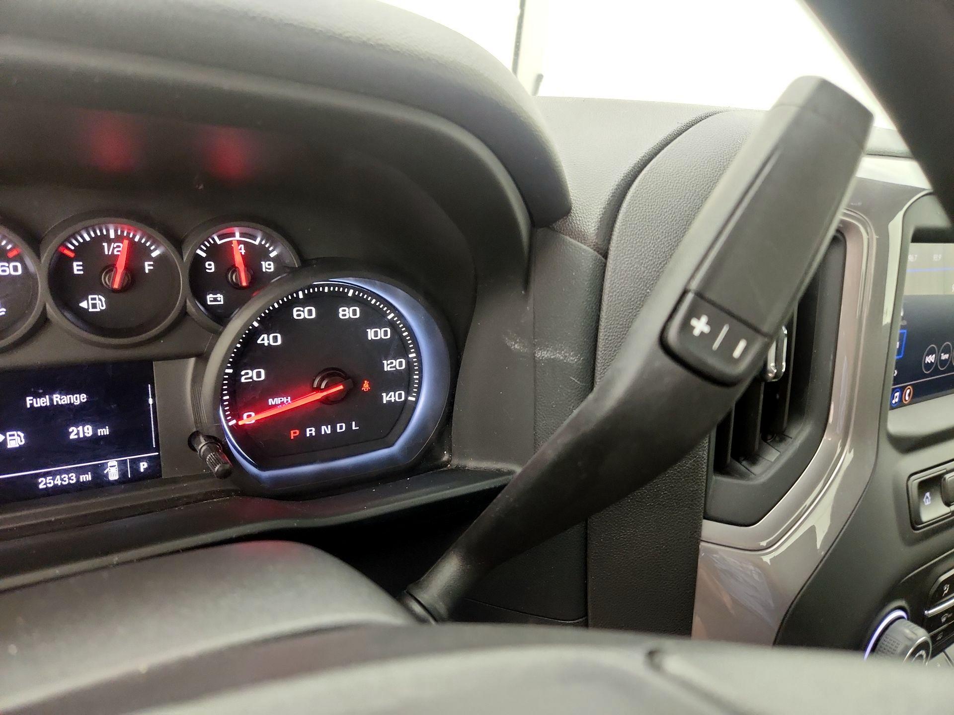 Thumbnail: 2022 Chevrolet Silverado 1500 - 17